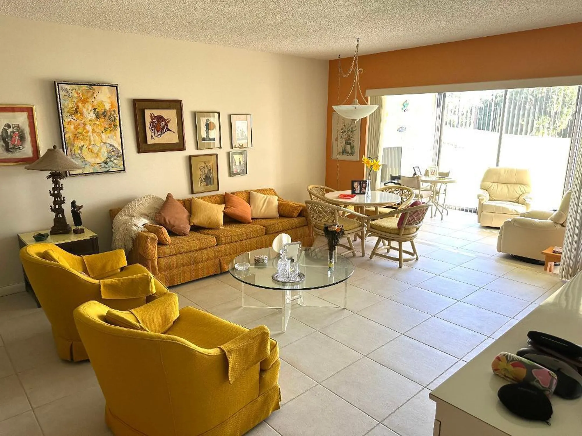 Property Slideshow image 6 of 15 | 8305 casa del lago e, Boca Raton, FL, 33433