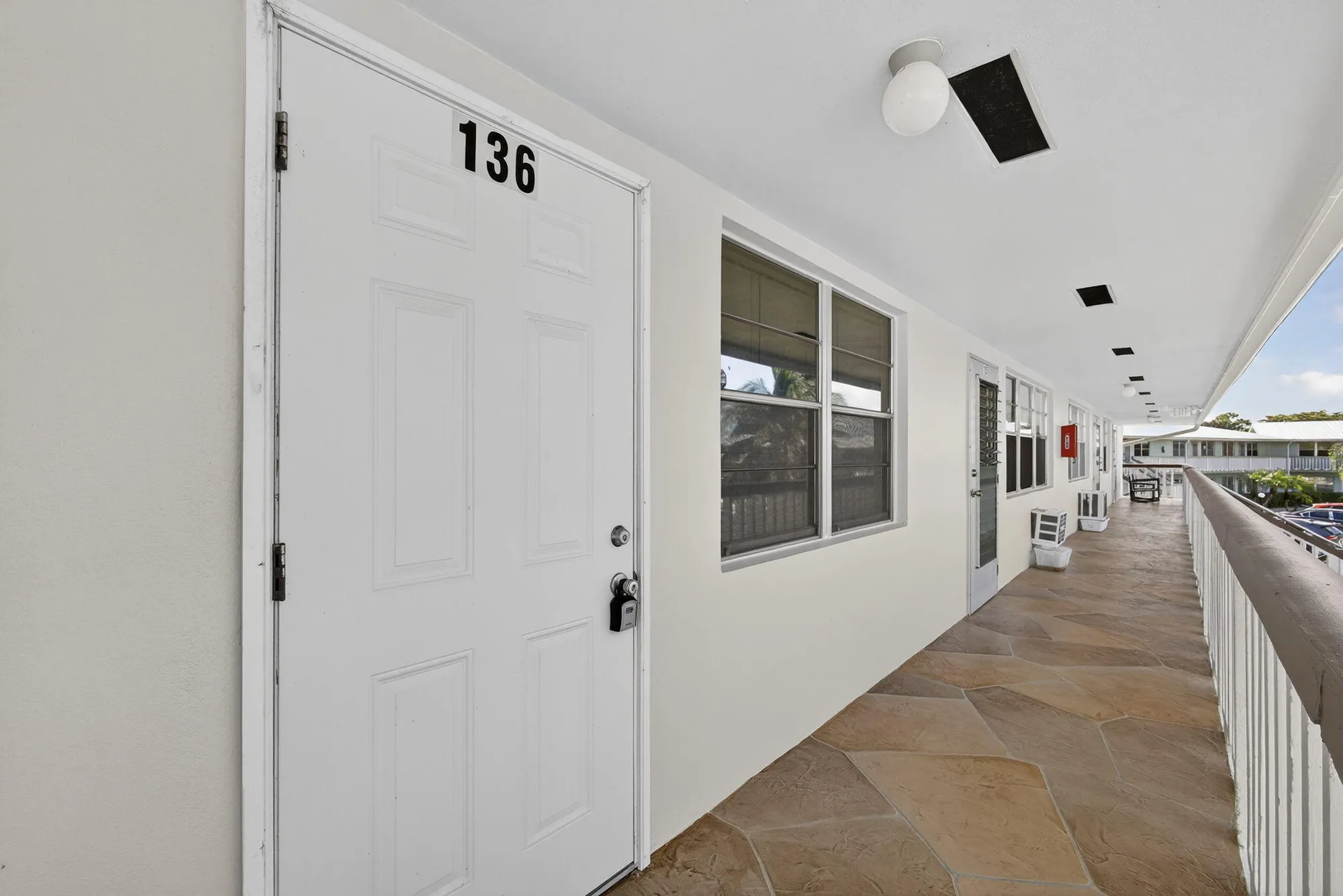 Property Slideshow image 2 of 35 | 136 somerset g, West Palm Beach, FL, 33417