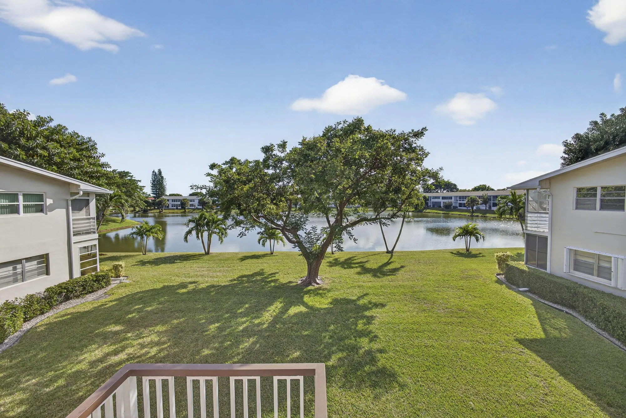 Property Slideshow image 15 of 35 | 136 somerset g, West Palm Beach, FL, 33417