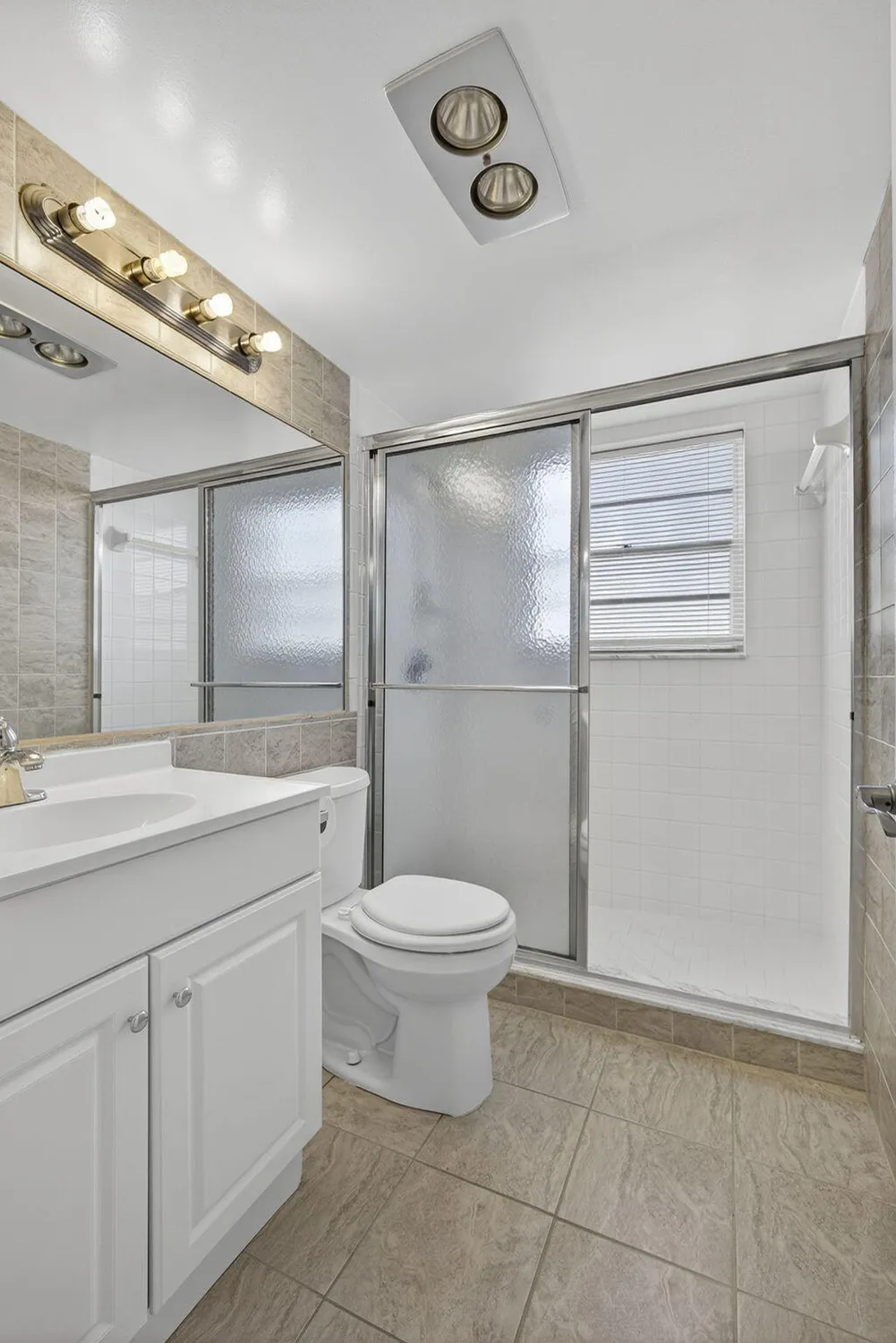 Property Slideshow image 10 of 35 | 136 somerset g, West Palm Beach, FL, 33417