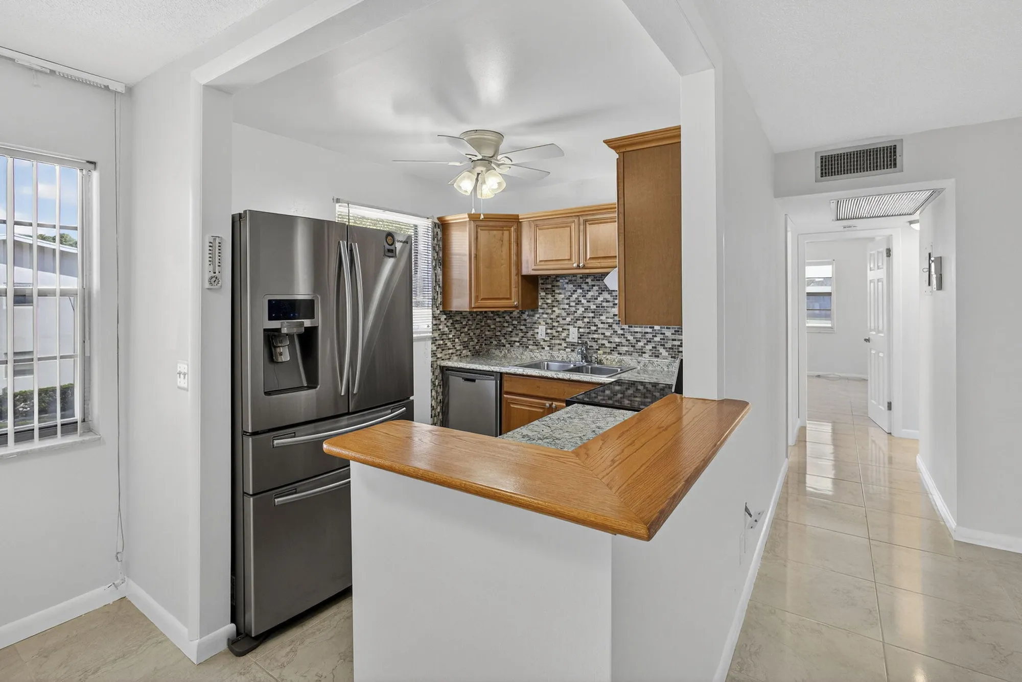 Property Slideshow image 9 of 35 | 136 somerset g, West Palm Beach, FL, 33417