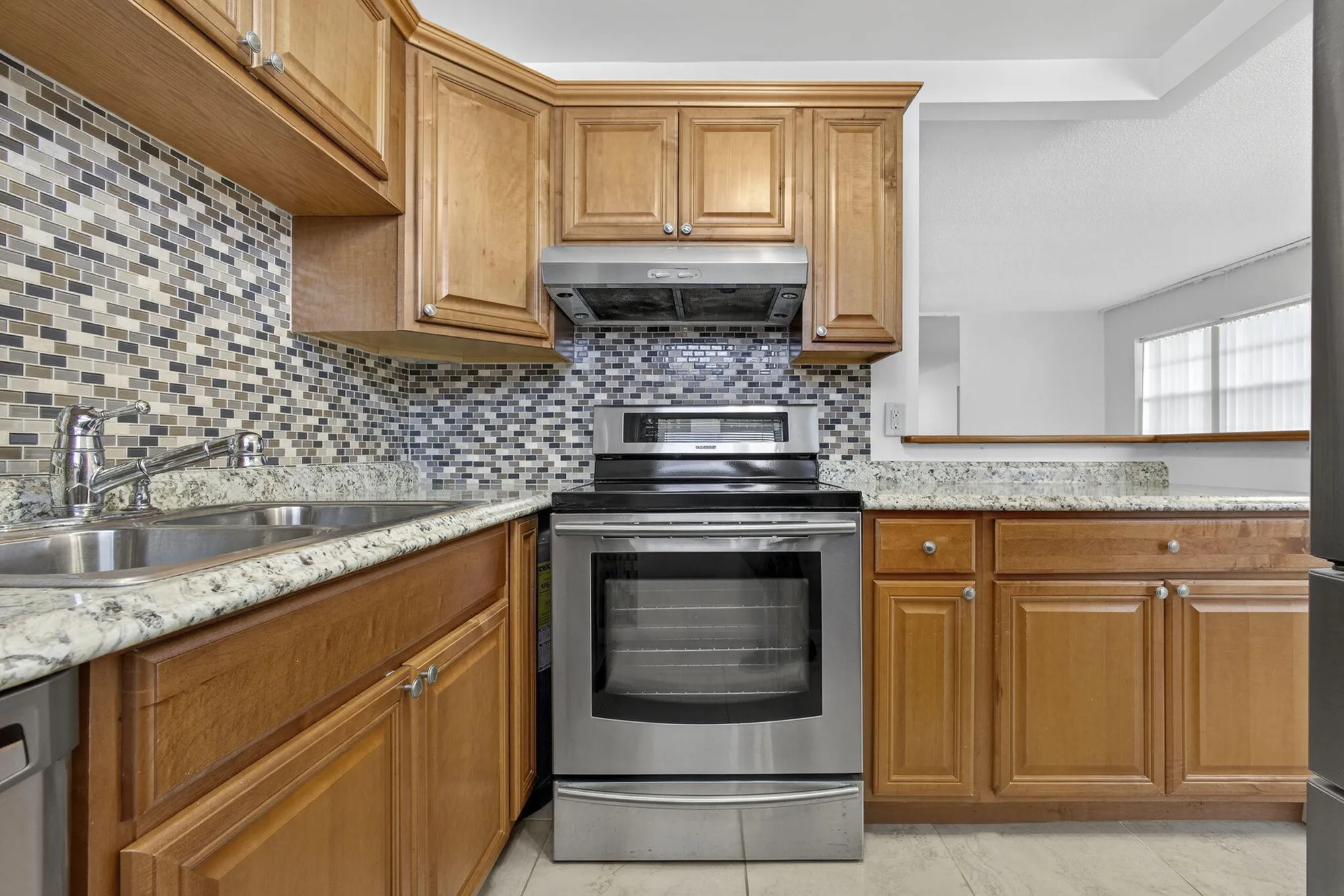 Property Slideshow image 6 of 35 | 136 somerset g, West Palm Beach, FL, 33417