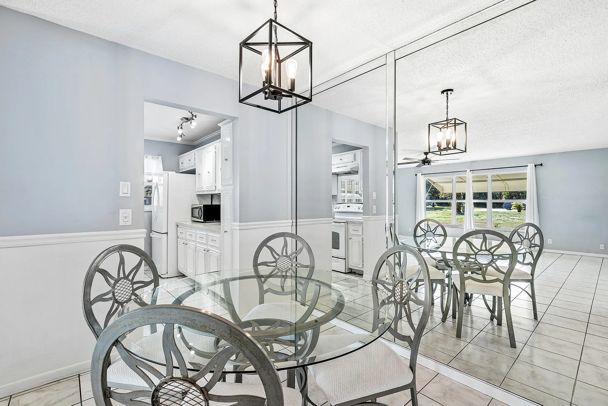 Property Slideshow image 11 of 46 | 902 south dr d, Delray Beach, FL, 33445