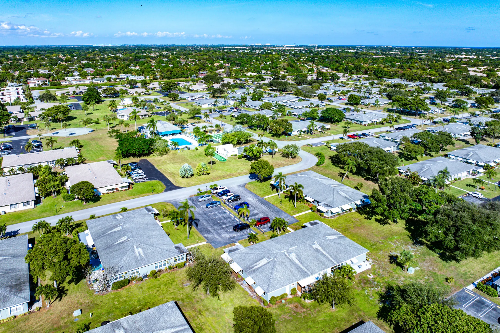 Property Slideshow image 39 of 46 | 902 south dr d, Delray Beach, FL, 33445