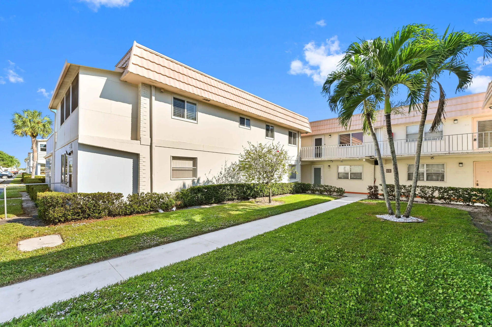Property Slideshow image 1 of 30 | 317 saxony g, Delray Beach, FL, 33446