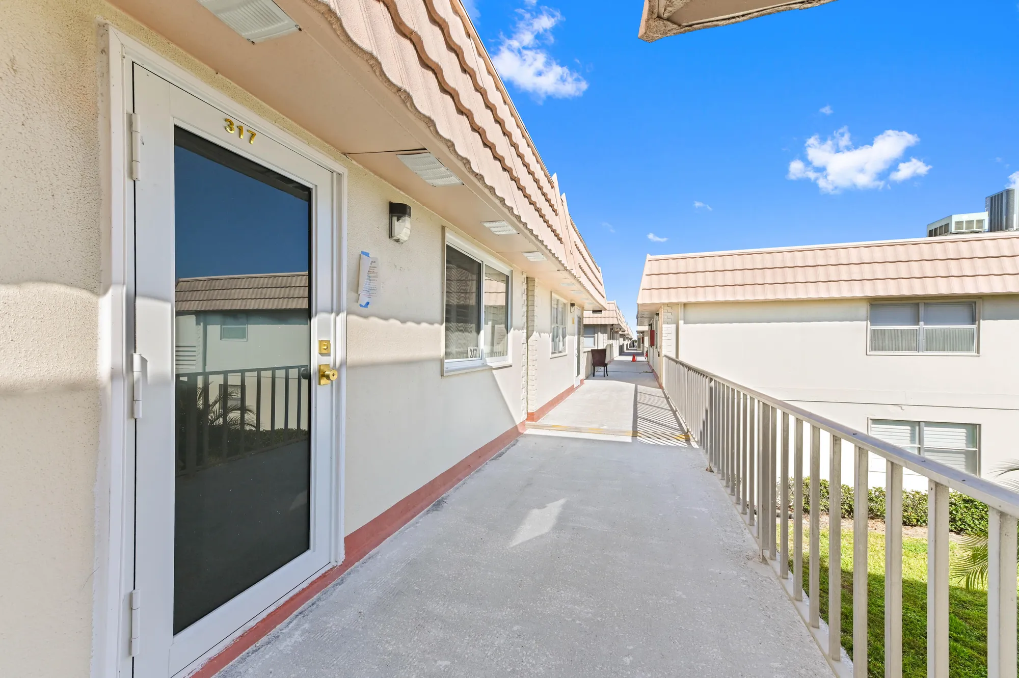 Property Slideshow image 19 of 30 | 317 saxony g, Delray Beach, FL, 33446