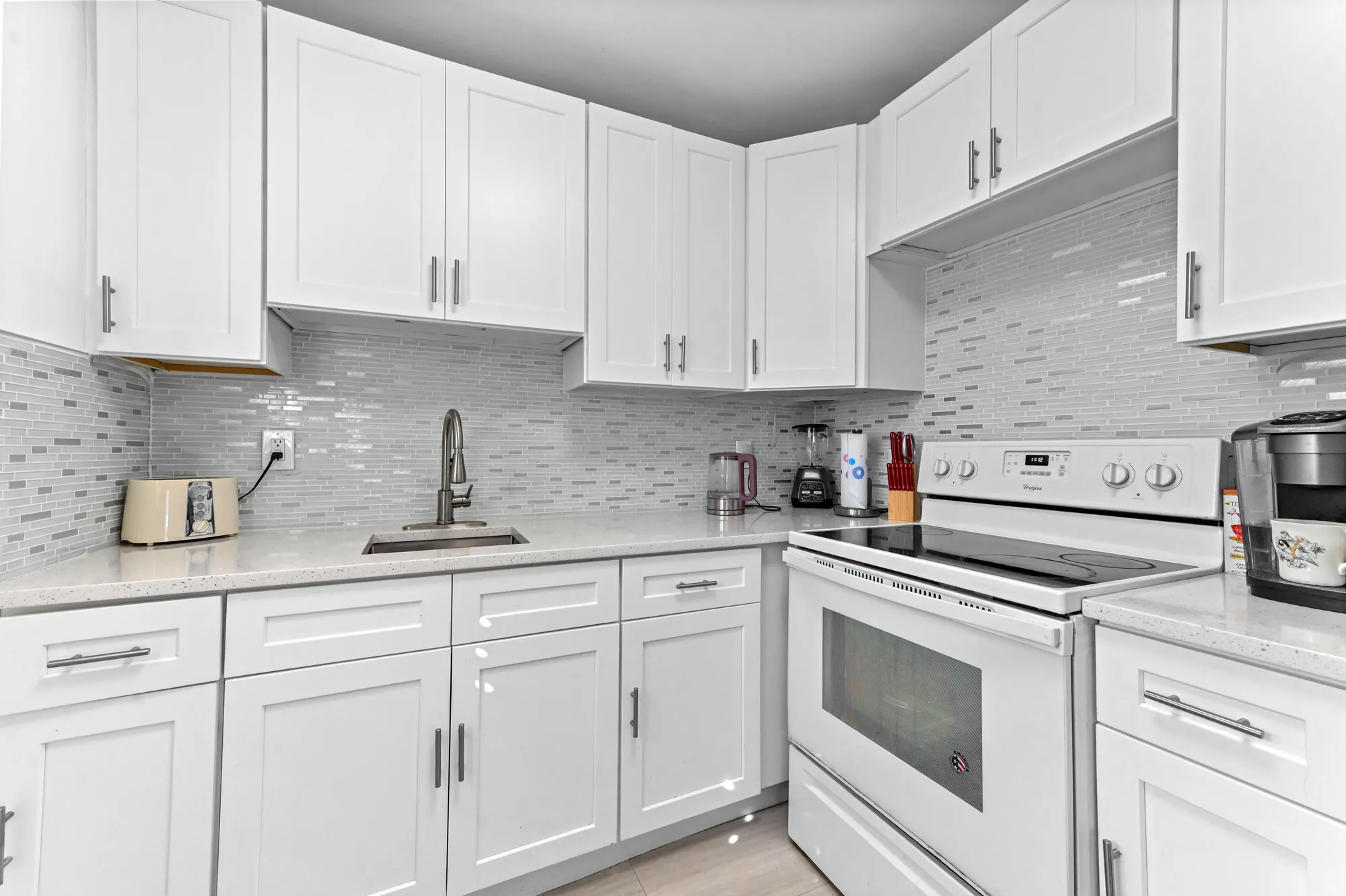 Property Slideshow image 2 of 30 | 317 saxony g, Delray Beach, FL, 33446