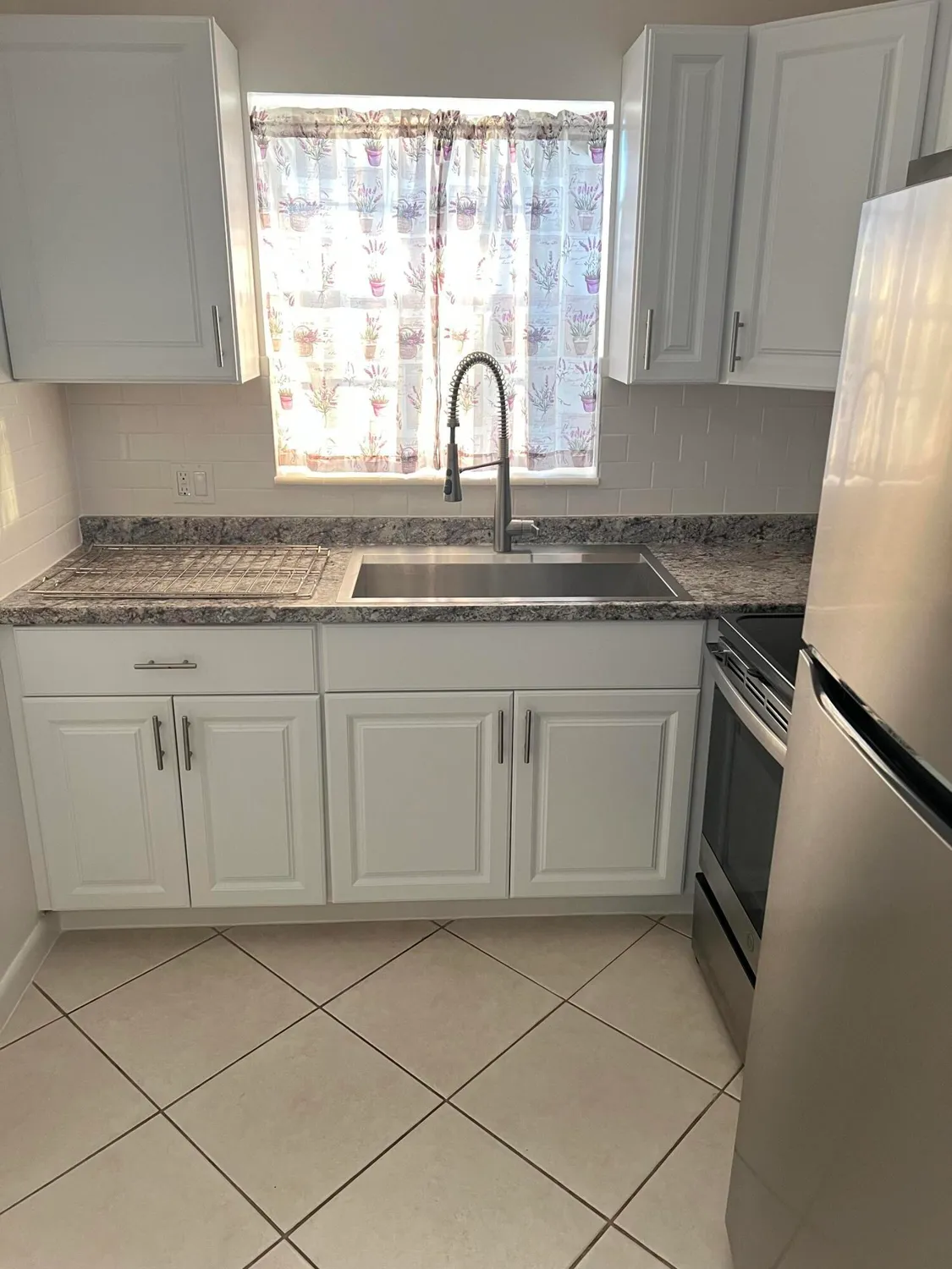 Property Slideshow image 3 of 31 | 162 camden g, West Palm Beach, FL, 33417