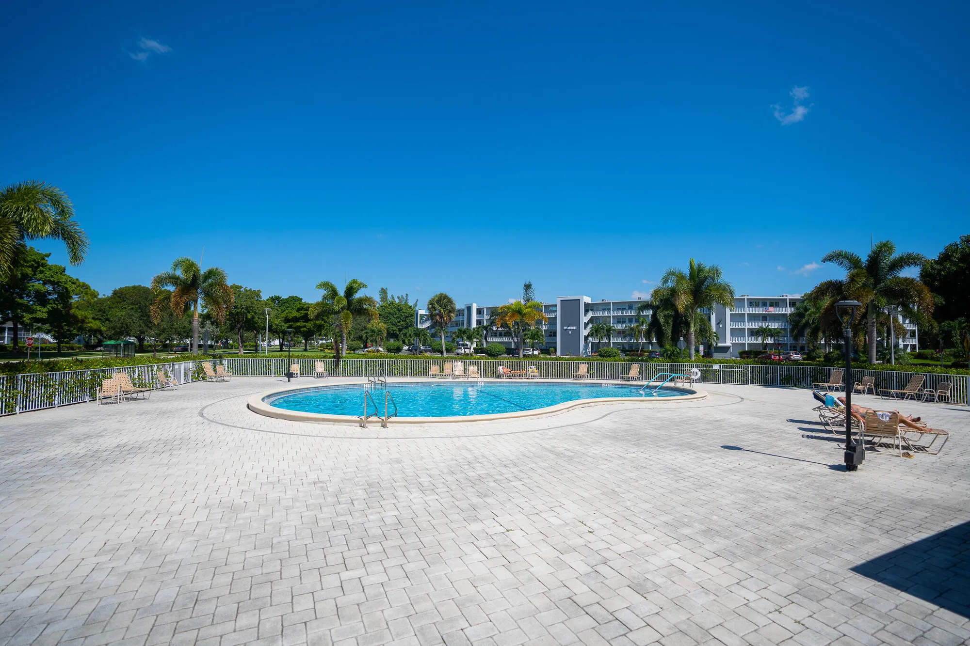 Property Slideshow image 44 of 155 | 107 prescott e, Deerfield Beach, FL, 33442