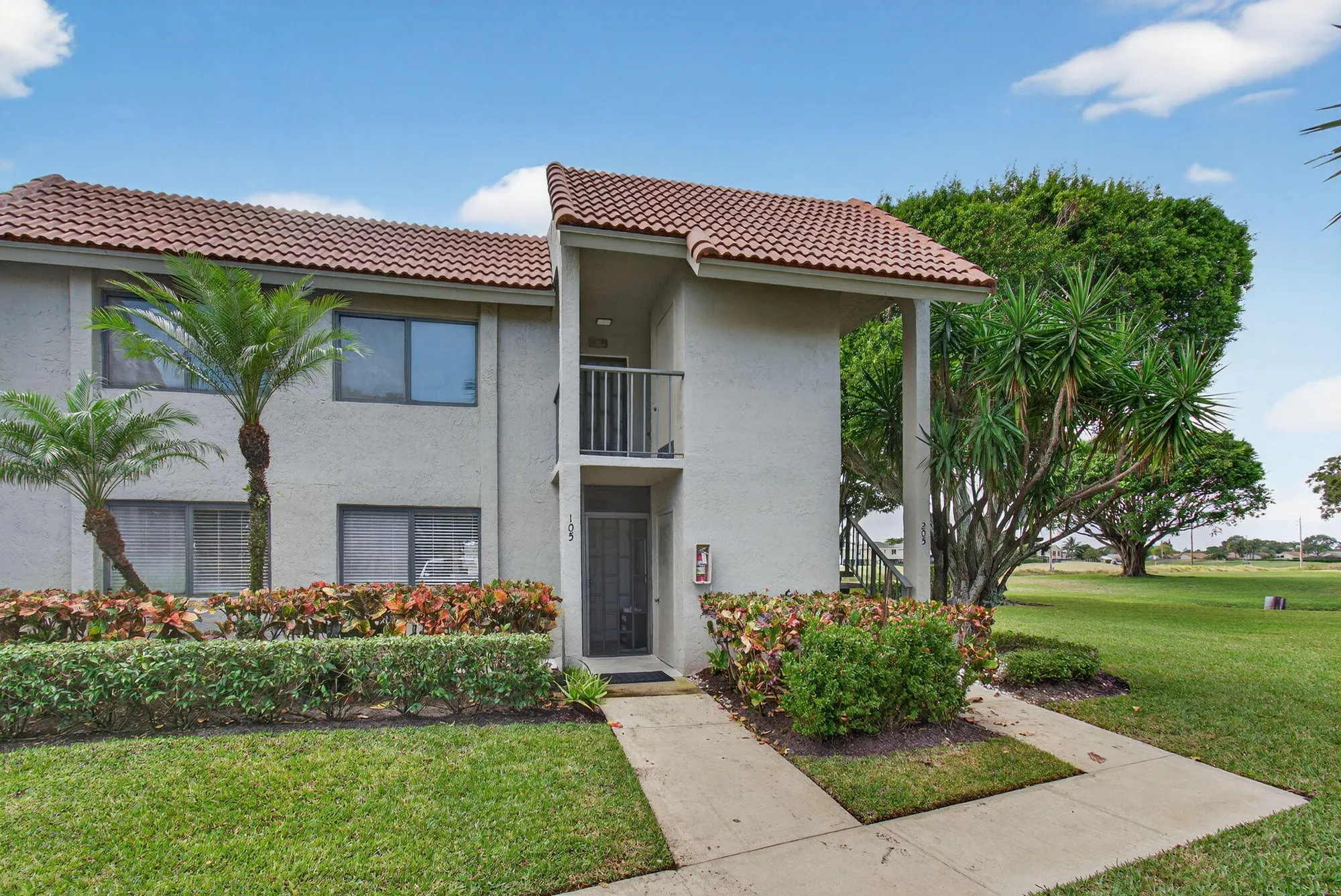 Property Slideshow image 1 of 40 | 5771 fairway park ct 205, Boynton Beach, FL, 33437