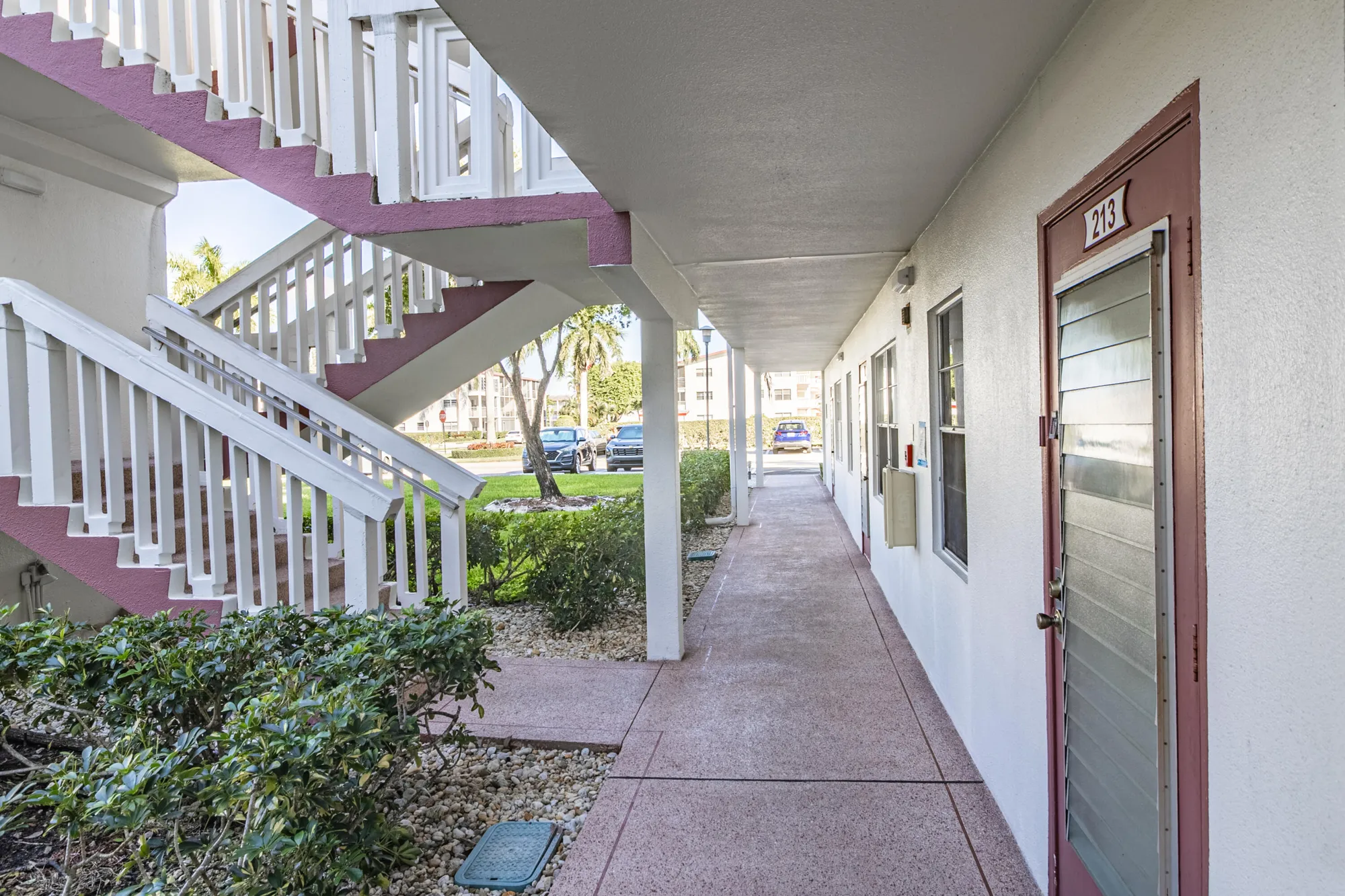 Property Slideshow image 2 of 15 | 213 fanshaw f, Boca Raton, FL, 33434