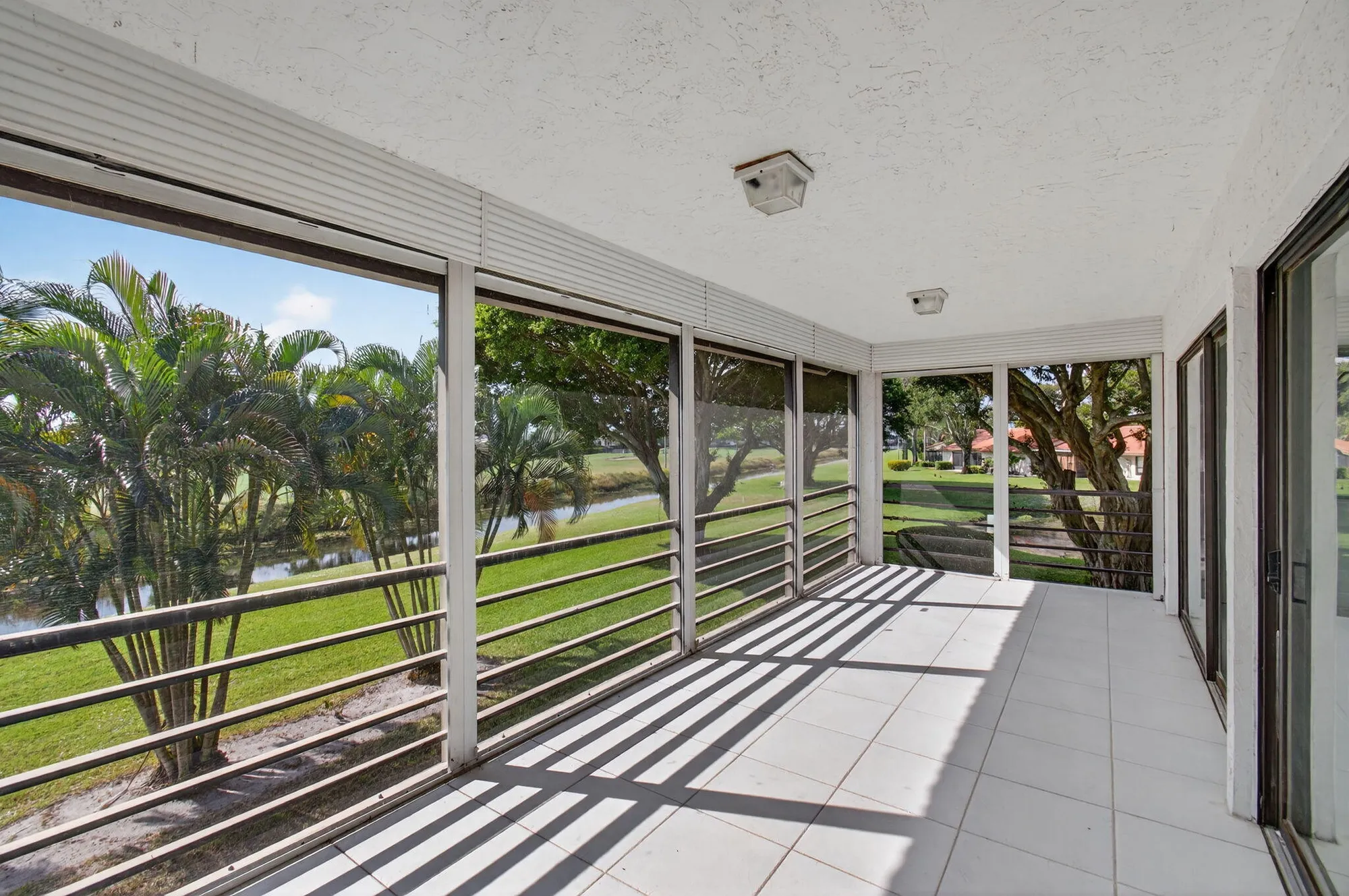 Property Slideshow image 9 of 40 | 5771 fairway park ct 205, Boynton Beach, FL, 33437
