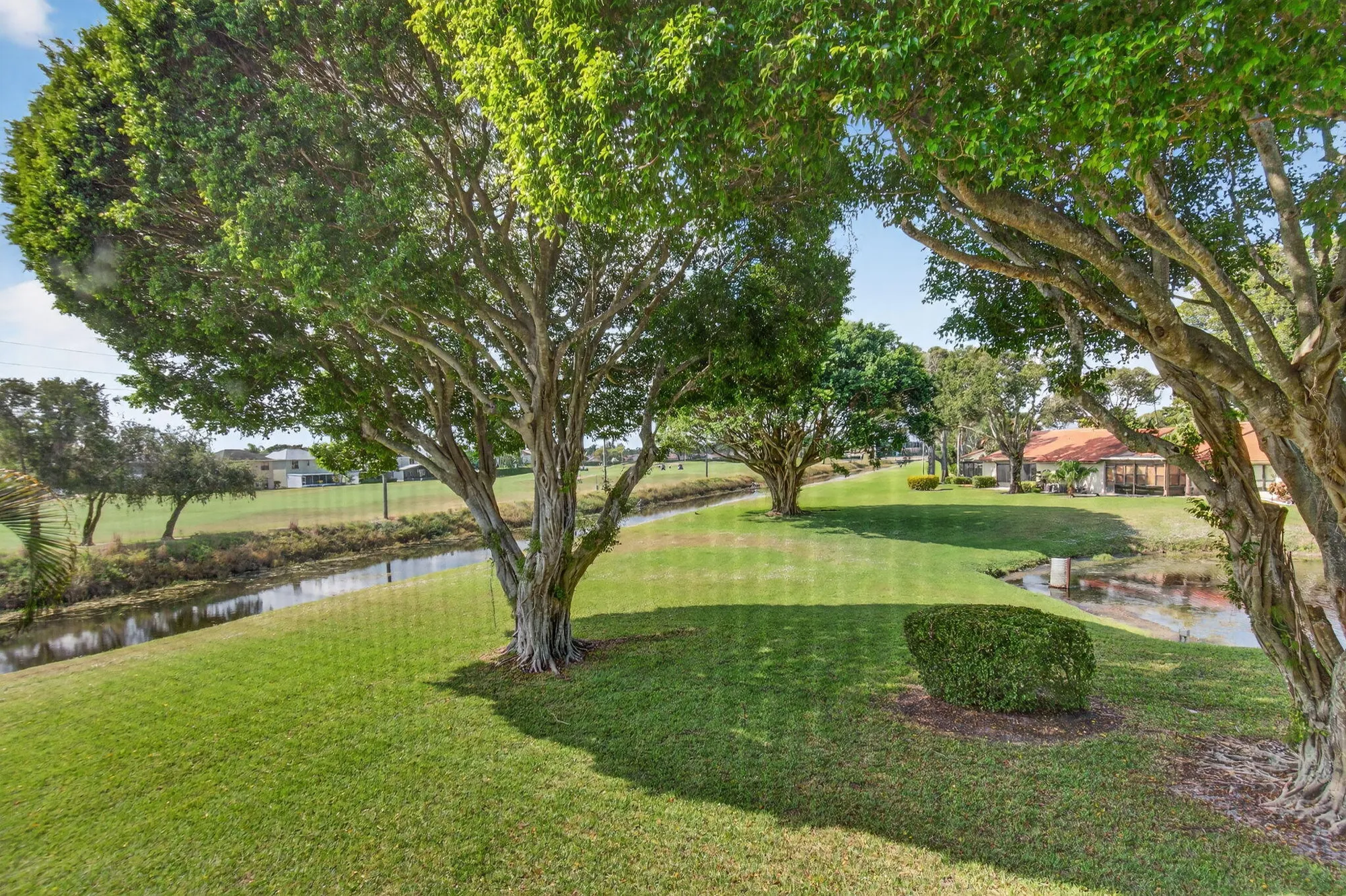 Property Slideshow image 11 of 40 | 5771 fairway park ct 205, Boynton Beach, FL, 33437