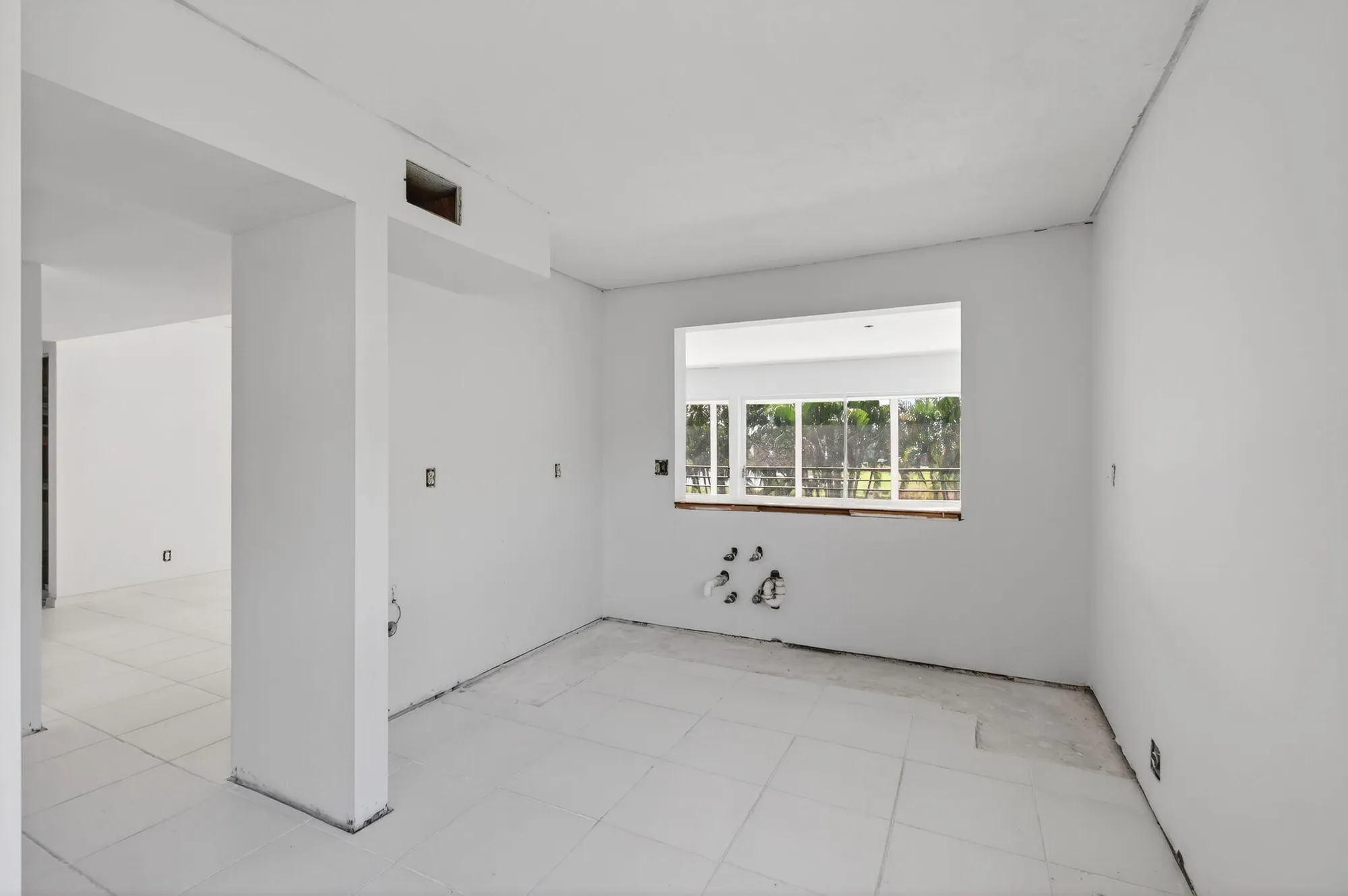 Property Slideshow image 14 of 40 | 5771 fairway park ct 205, Boynton Beach, FL, 33437