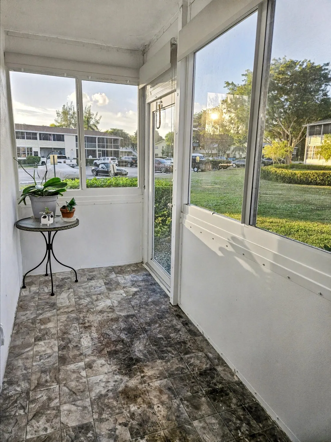 Property Slideshow image 23 of 33 | 263 windsor l, West Palm Beach, FL, 33417