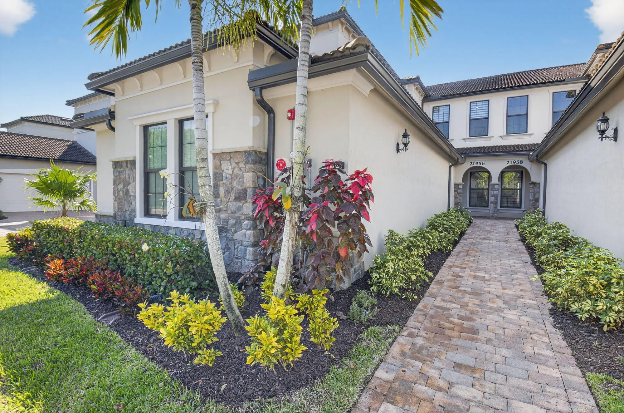 Property Slideshow image 46 of 47 | 21956 canadensis cir # 201, Boca Raton, FL, 33428