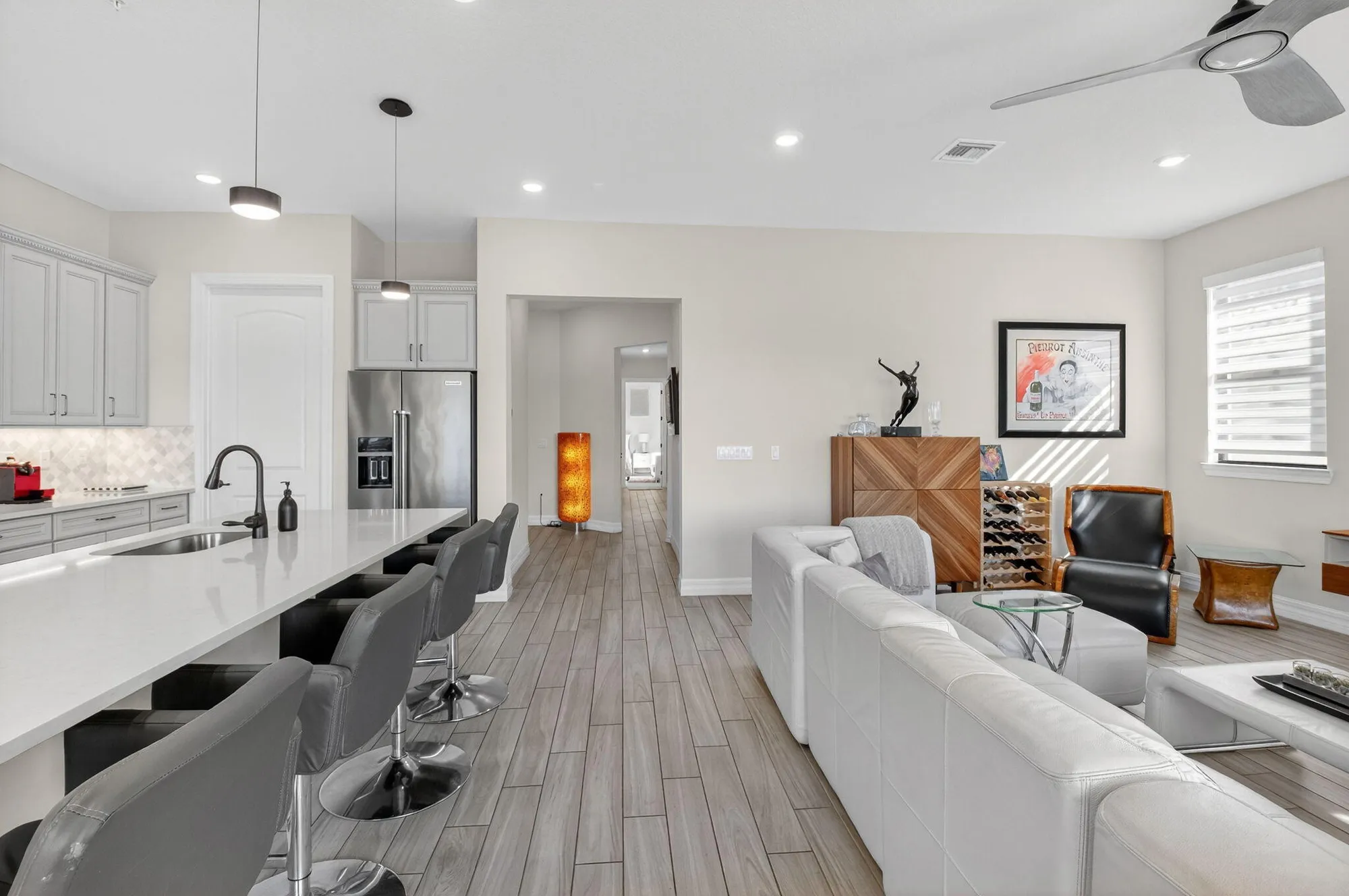 Property Slideshow image 13 of 47 | 21956 canadensis cir # 201, Boca Raton, FL, 33428