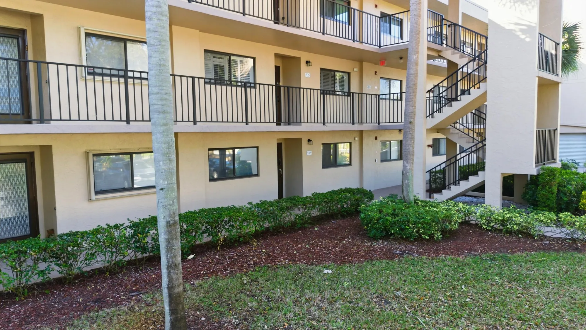 Property Slideshow image 28 of 70 | 15324 lakes of delray blvd apt 105, Delray Beach, FL, 33484