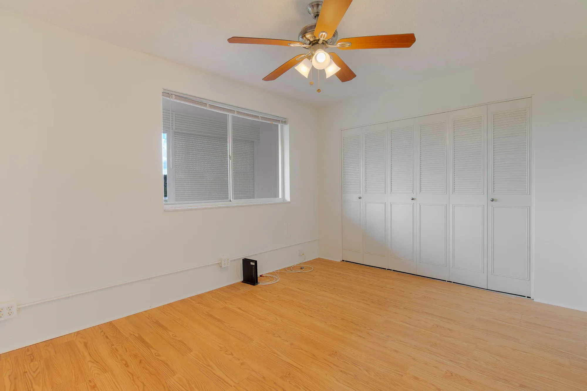 Property Slideshow image 12 of 30 | 2682 garden dr 208, Lake Worth, FL, 33461