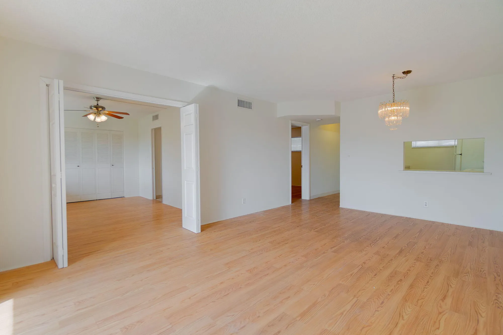 Property Slideshow image 18 of 30 | 2682 garden dr 208, Lake Worth, FL, 33461