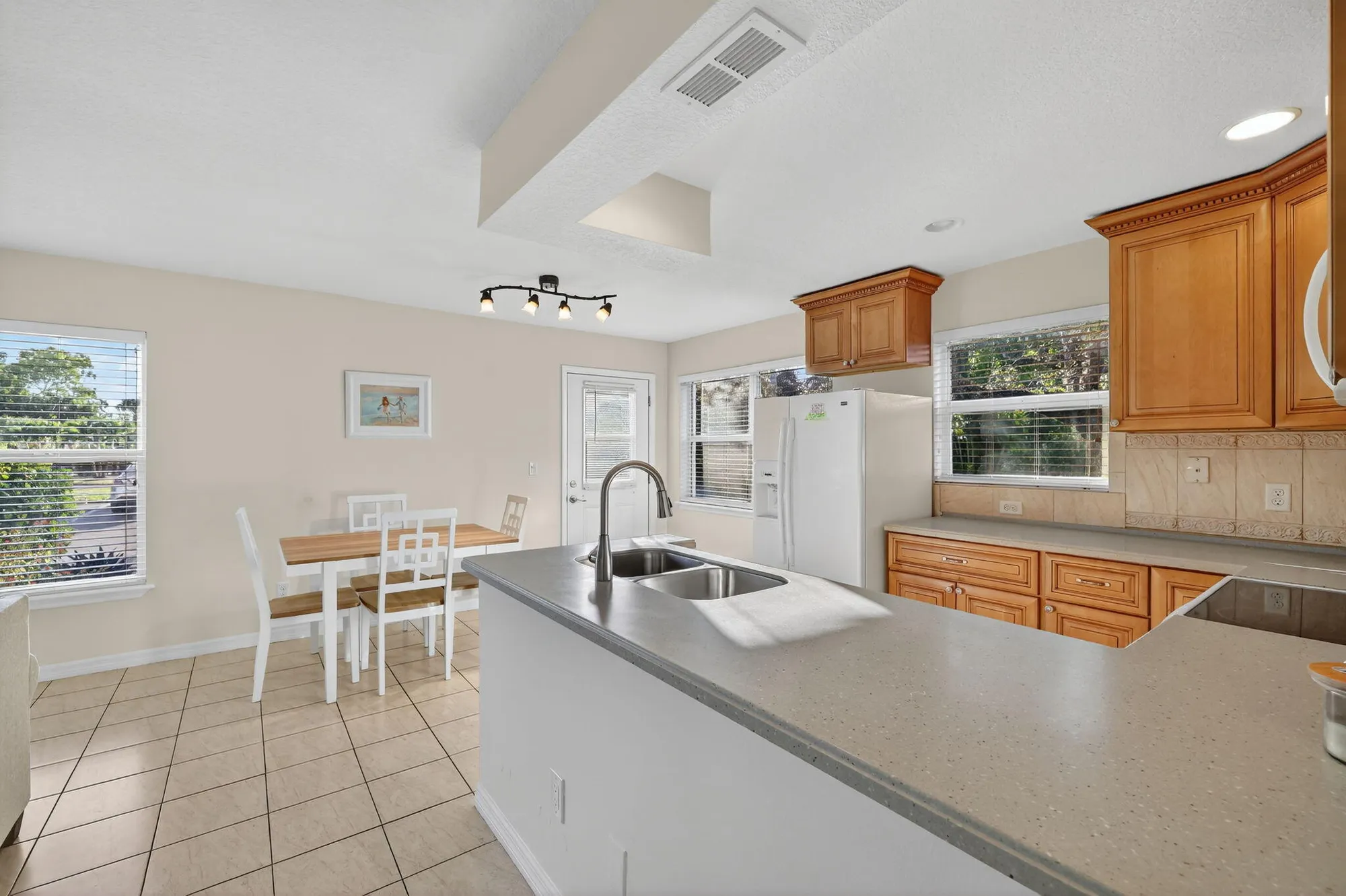 Property Slideshow image 3 of 33 | 2929 se ocean blvd apt 147-5, Stuart, FL, 34996