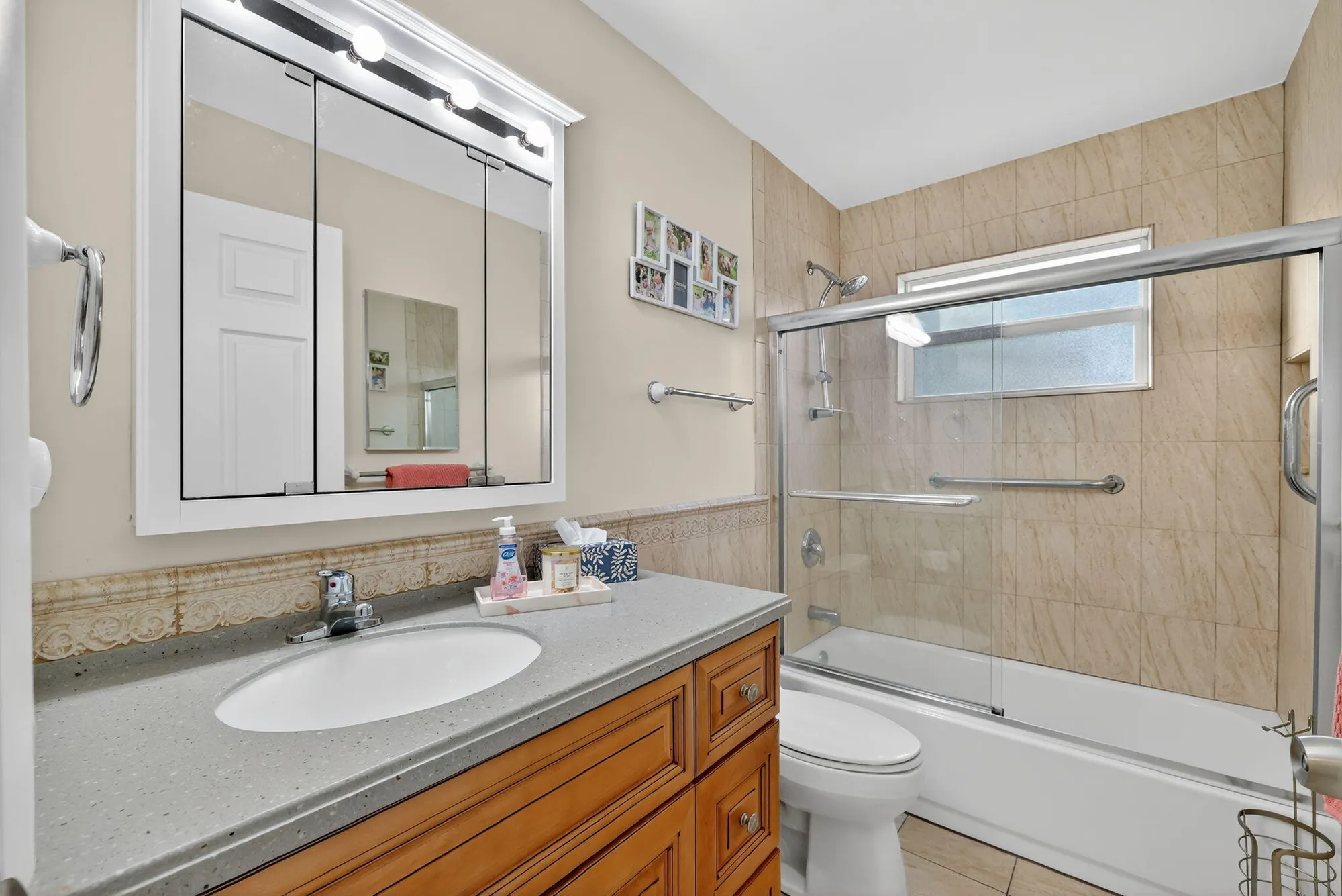 Property Slideshow image 12 of 33 | 2929 se ocean blvd apt 147-5, Stuart, FL, 34996