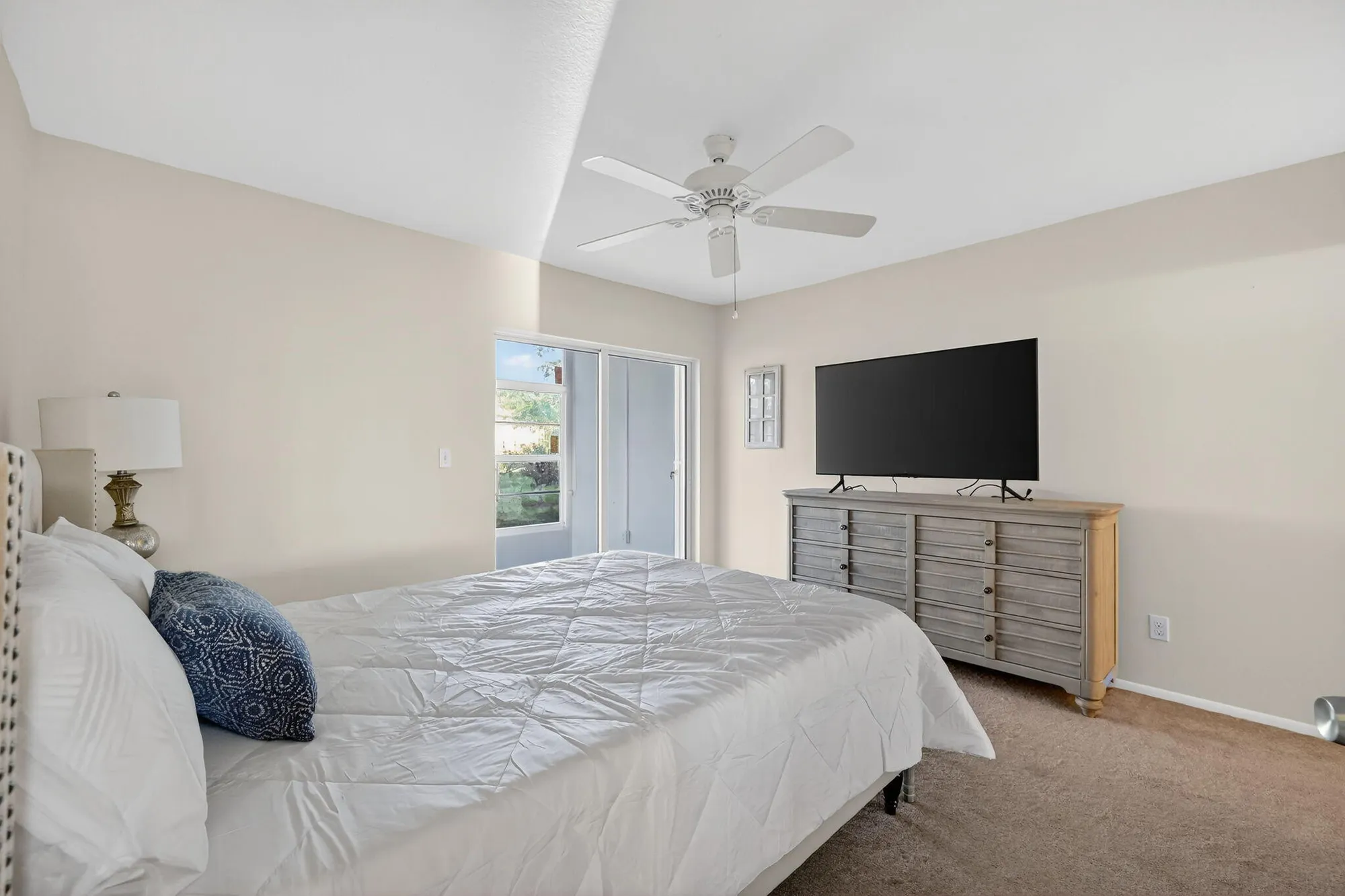 Property Slideshow image 15 of 33 | 2929 se ocean blvd apt 147-5, Stuart, FL, 34996