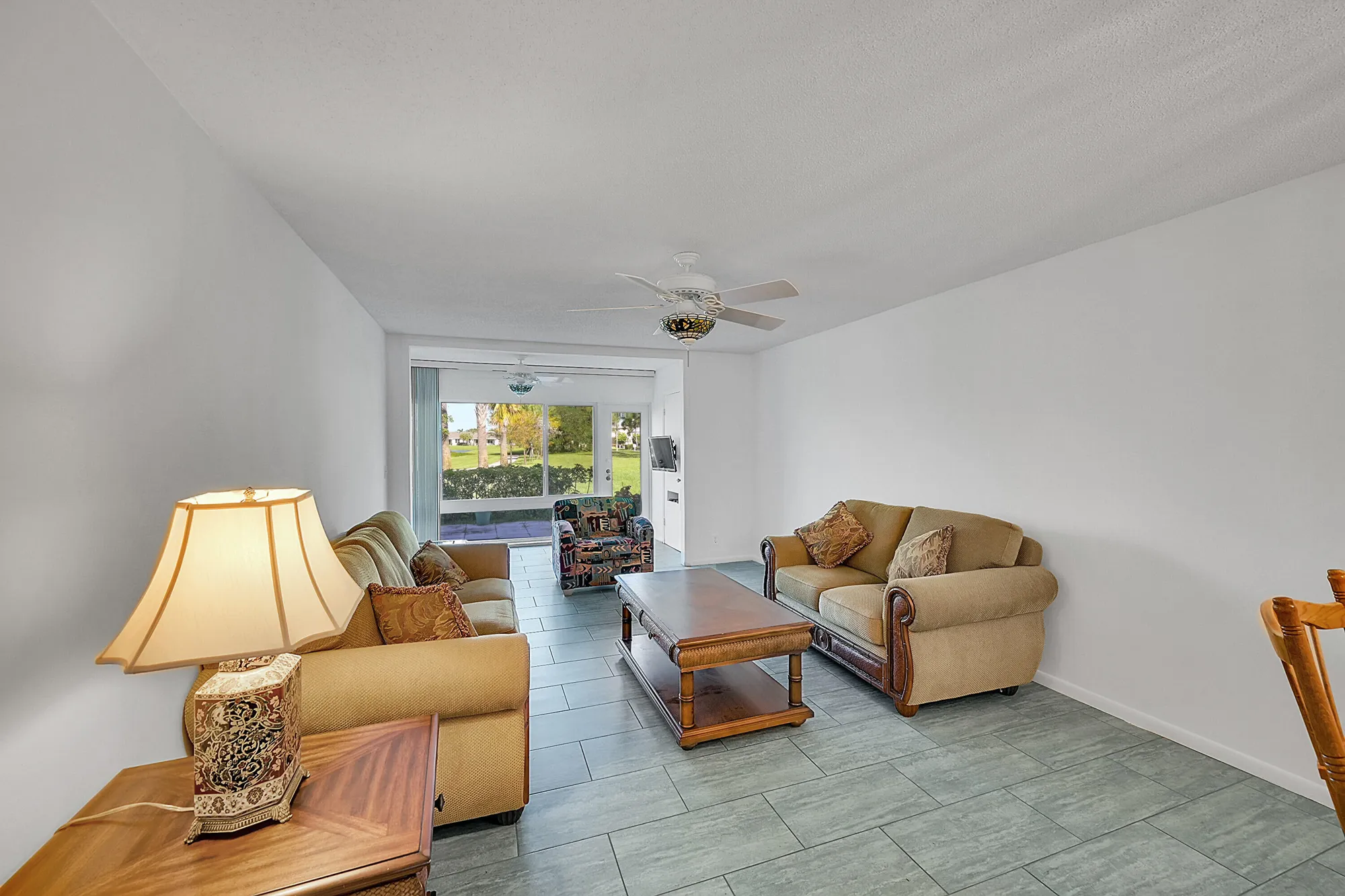 Property Slideshow image 13 of 30 | 13791 flora pl a, Delray Beach, FL, 33484