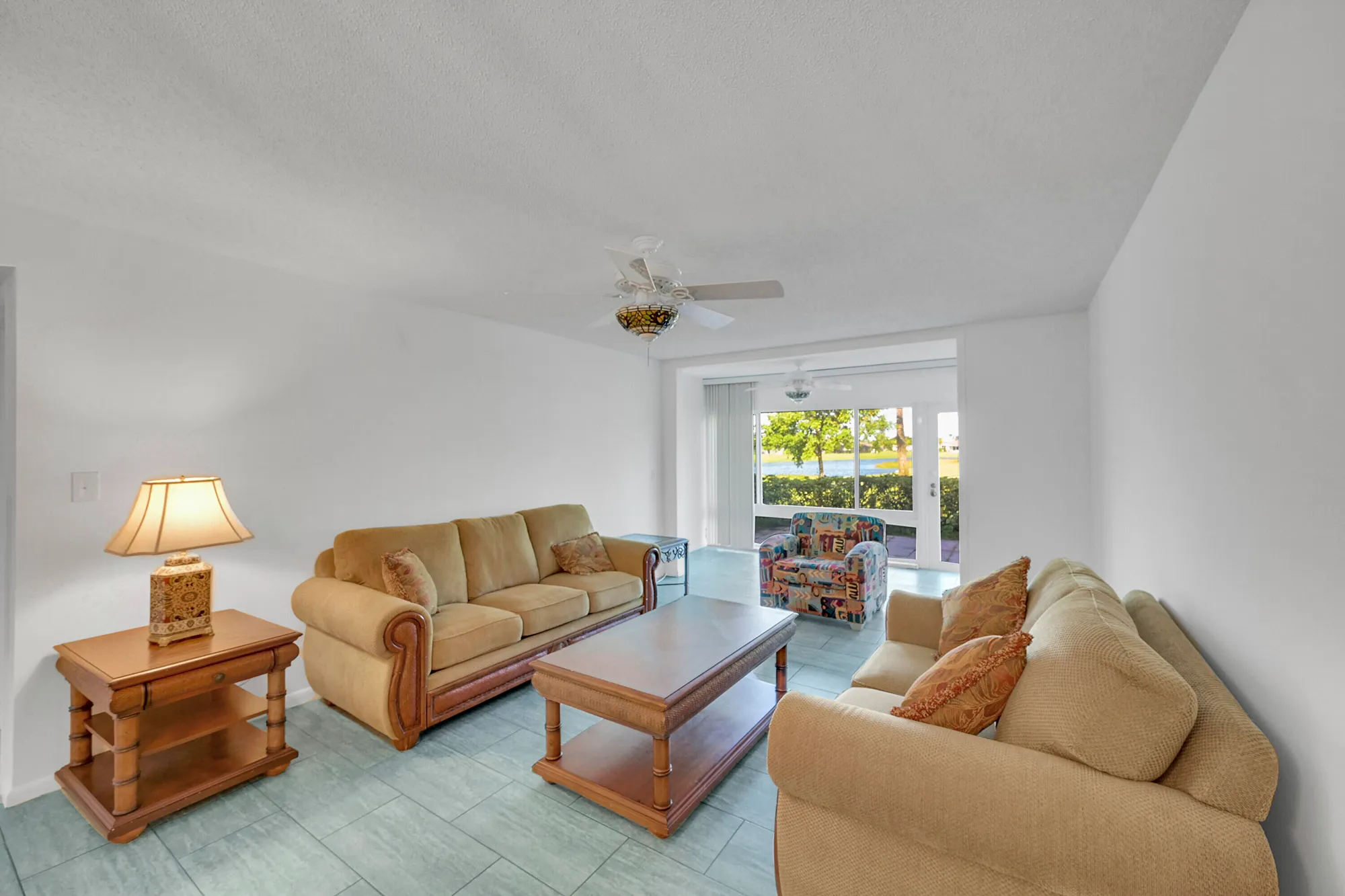 Property Slideshow image 14 of 30 | 13791 flora pl a, Delray Beach, FL, 33484