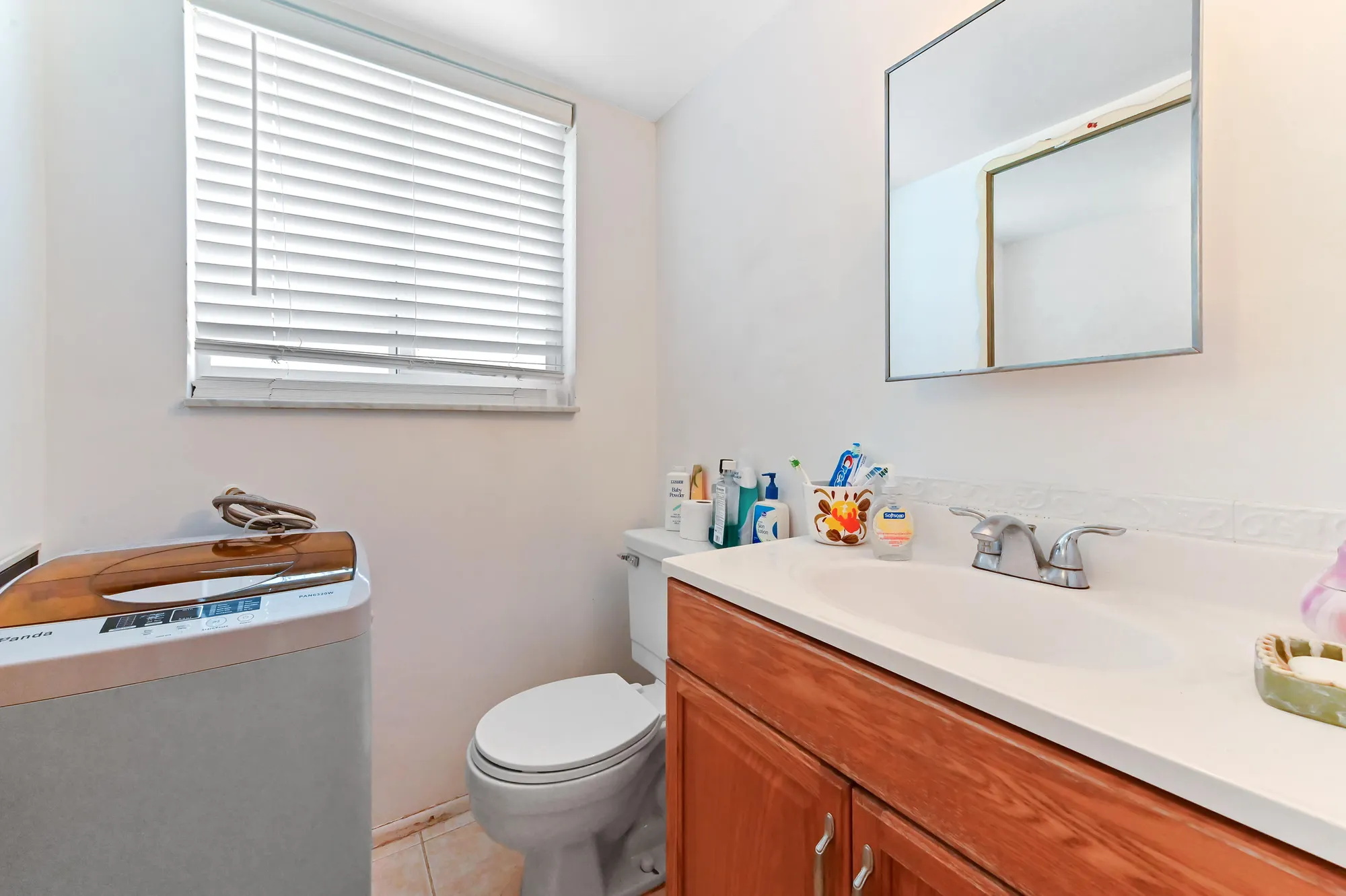 Property Slideshow image 8 of 23 | 368 lake frances dr, West Palm Beach, FL, 33411