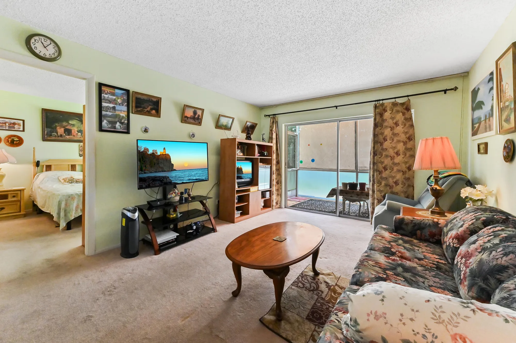 Property Slideshow image 9 of 23 | 368 lake frances dr, West Palm Beach, FL, 33411