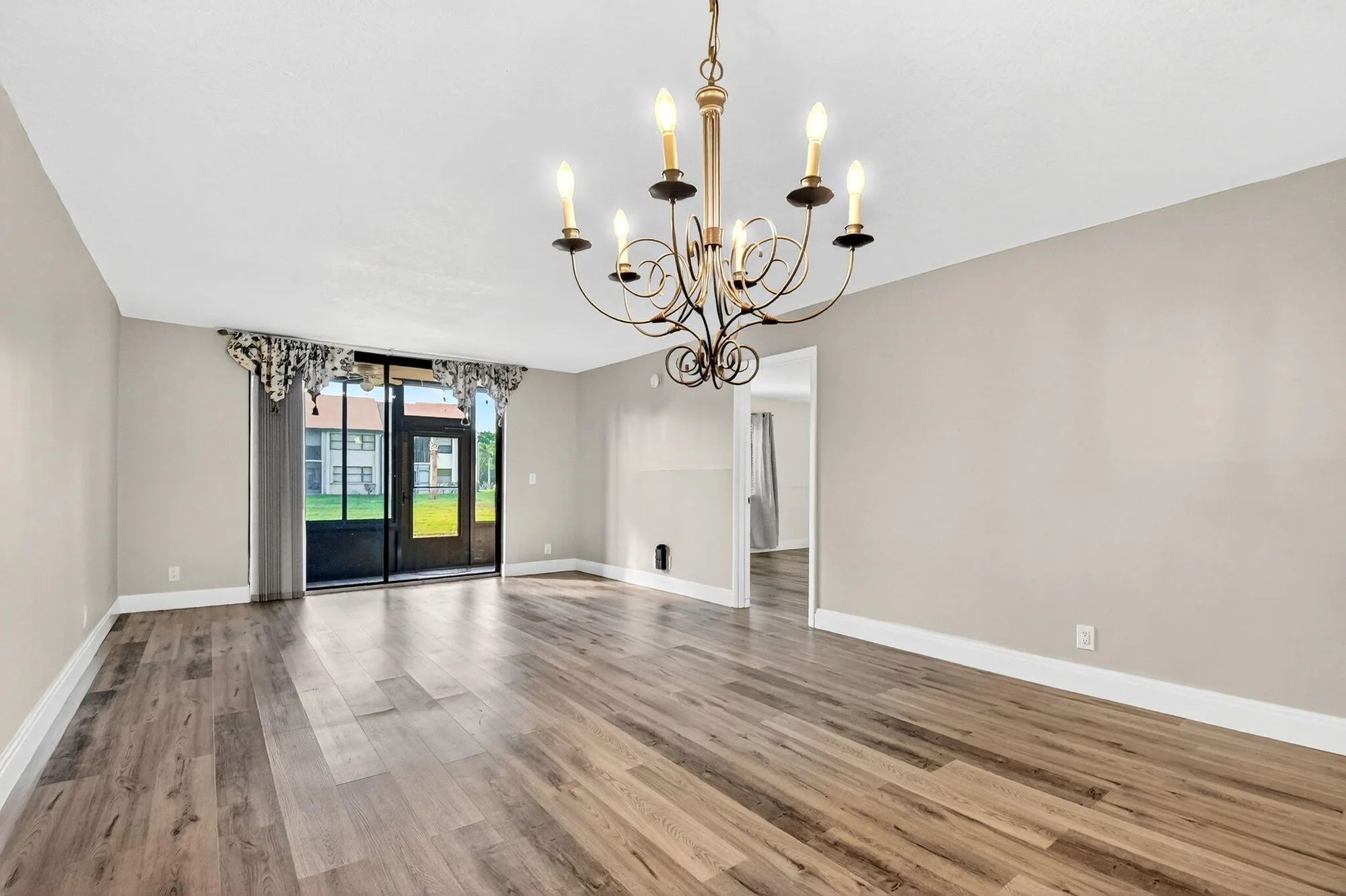 Property Slideshow image 9 of 42 | 7770 tahiti ln 105, Lake Worth, FL, 33467