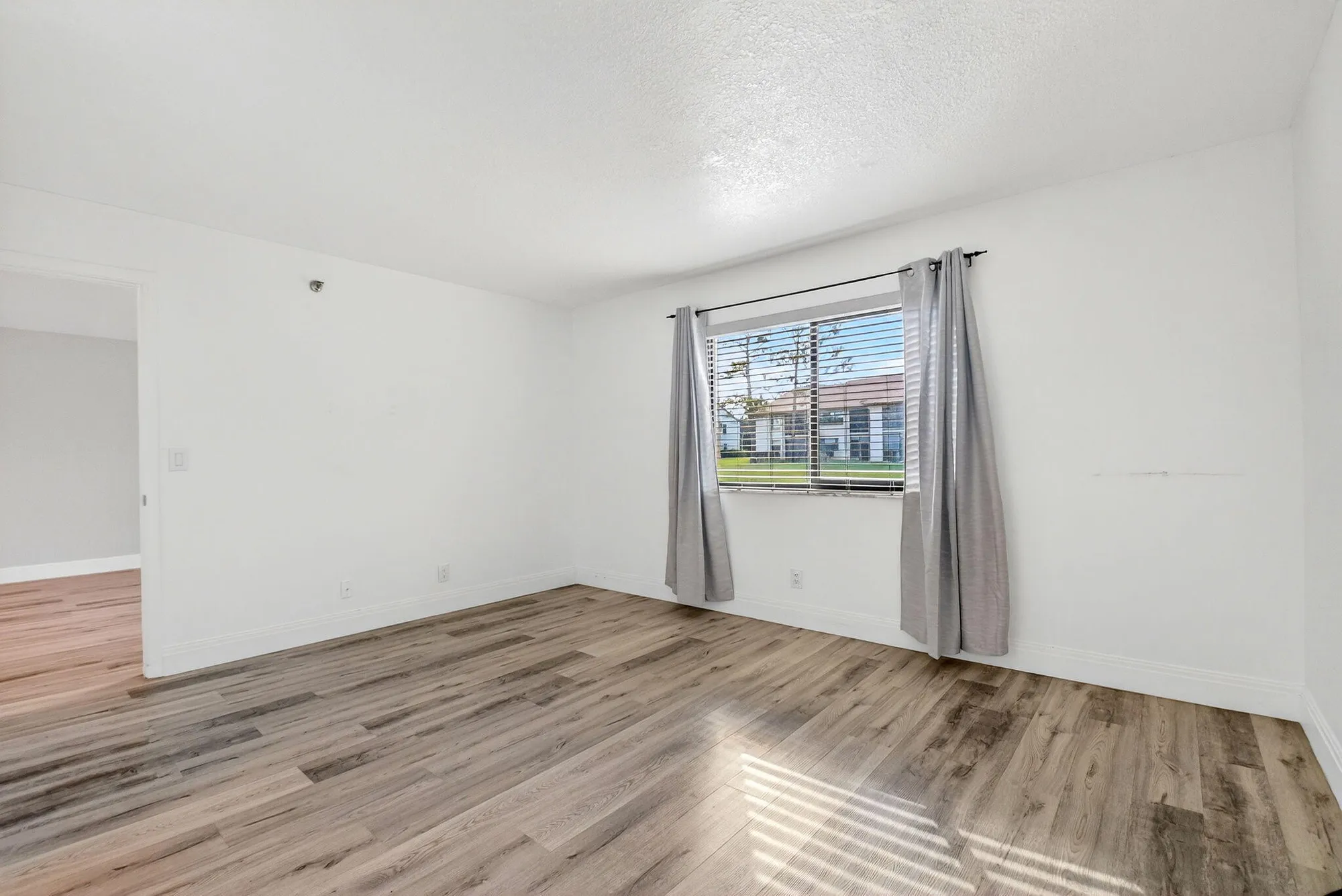 Property Slideshow image 27 of 42 | 7770 tahiti ln 105, Lake Worth, FL, 33467