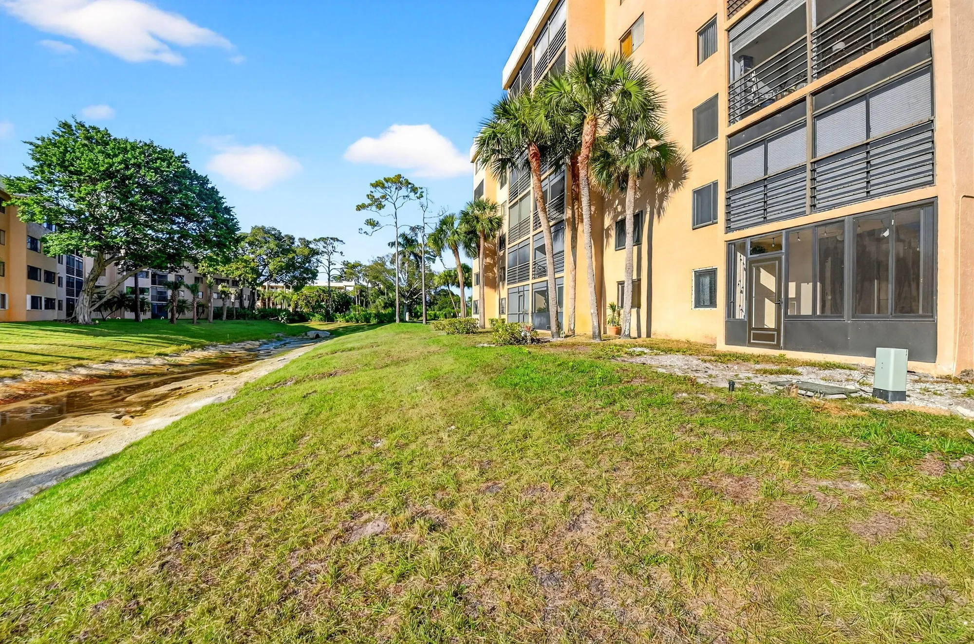 Property Slideshow image 41 of 42 | 7770 tahiti ln 105, Lake Worth, FL, 33467