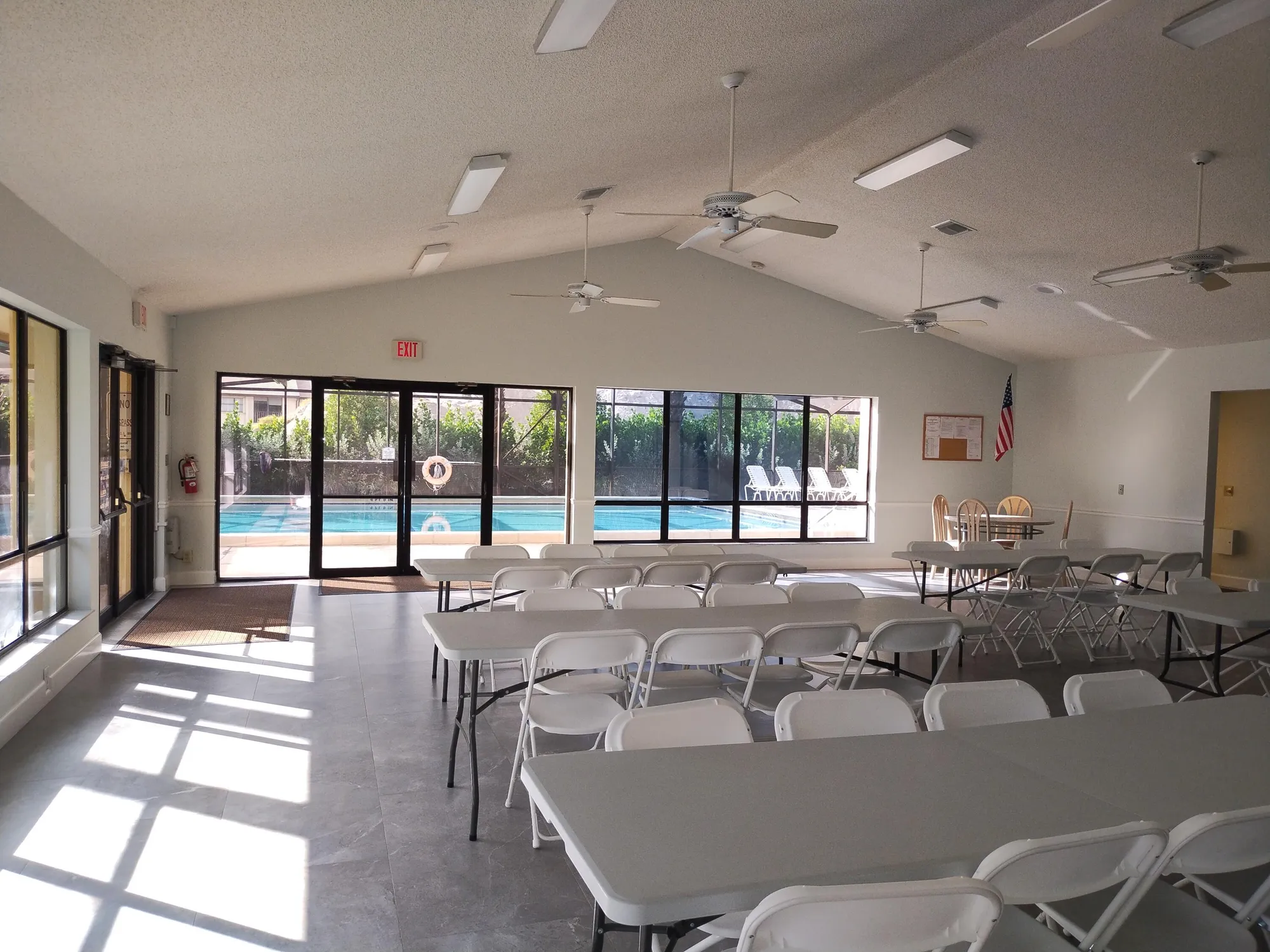 Property Slideshow image 10 of 12 | 4693 lucerne lakes blvd 202, Lake Worth, FL, 33467