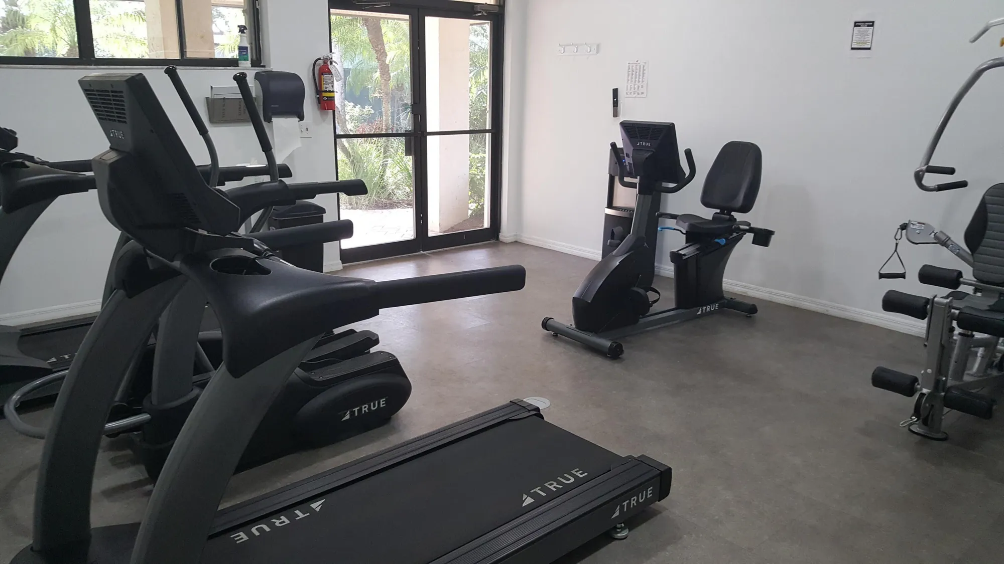 Property Slideshow image 8 of 44 | 771 sw south river dr 102, Stuart, FL, 34997