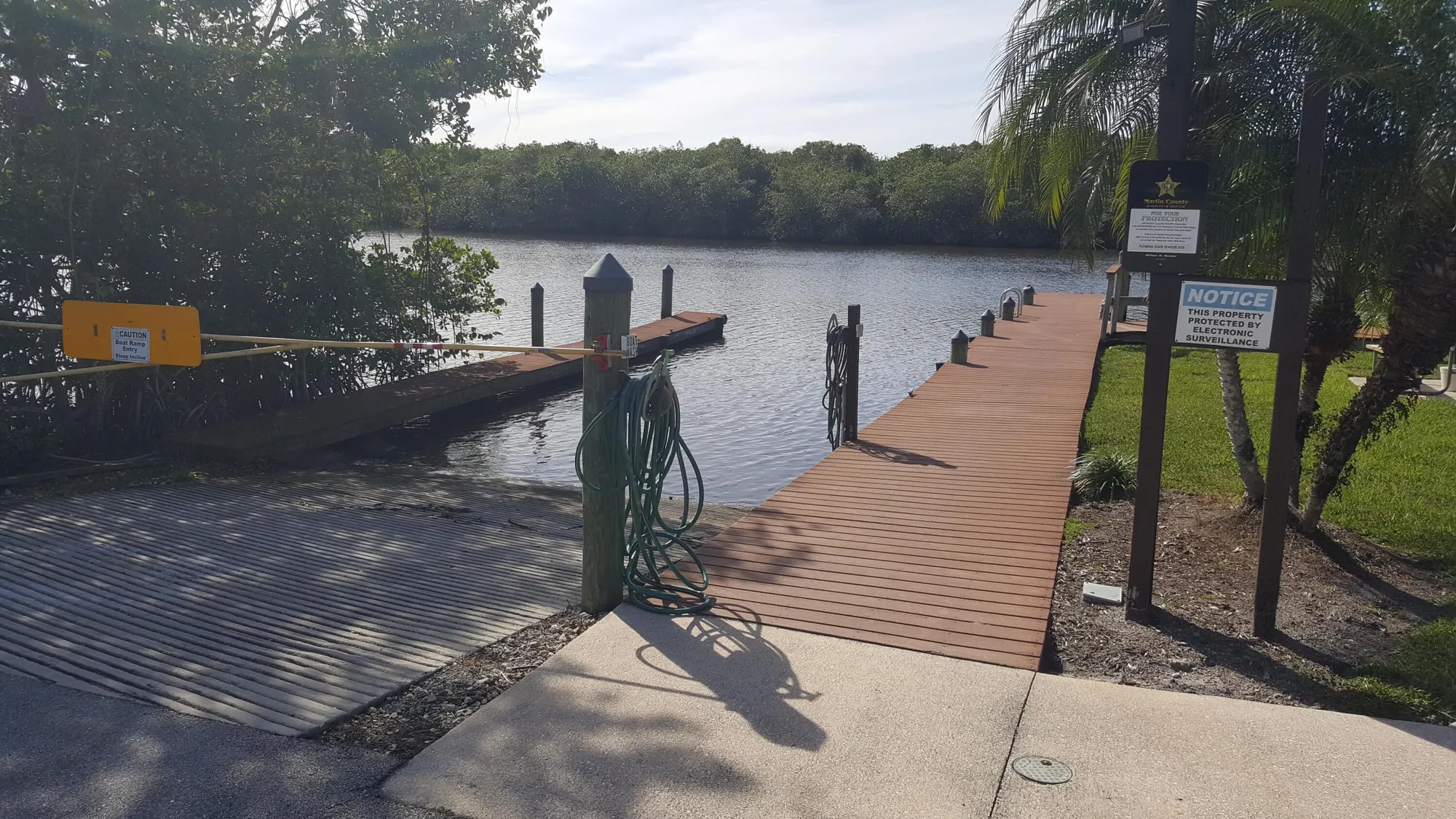 Property Slideshow image 16 of 44 | 771 sw south river dr 102, Stuart, FL, 34997