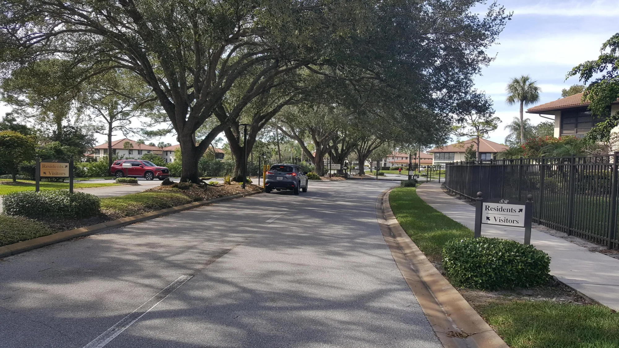 Property Slideshow image 17 of 44 | 771 sw south river dr 102, Stuart, FL, 34997