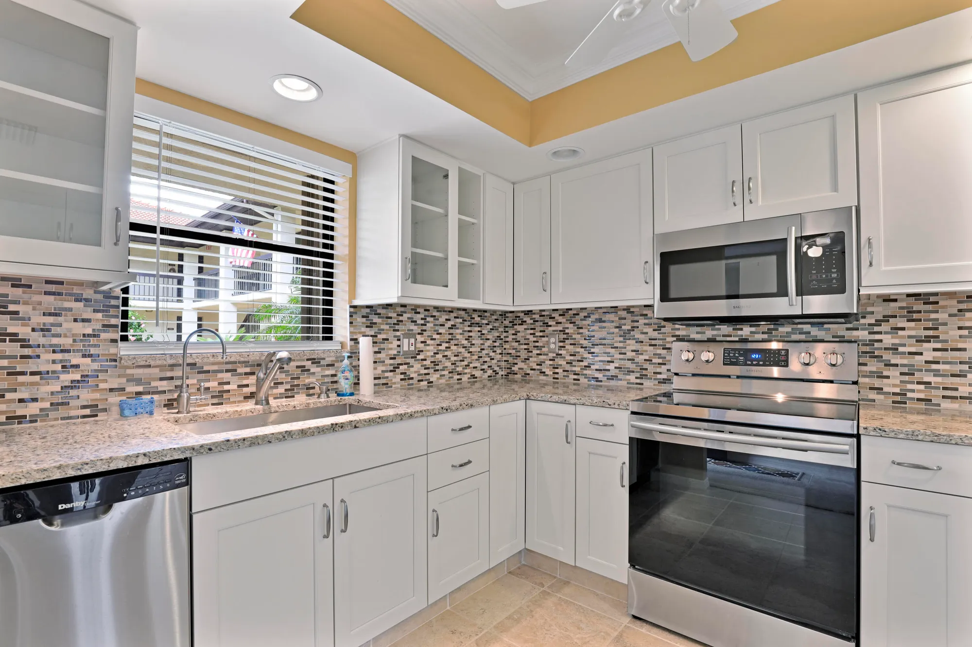 Property Slideshow image 23 of 44 | 771 sw south river dr 102, Stuart, FL, 34997