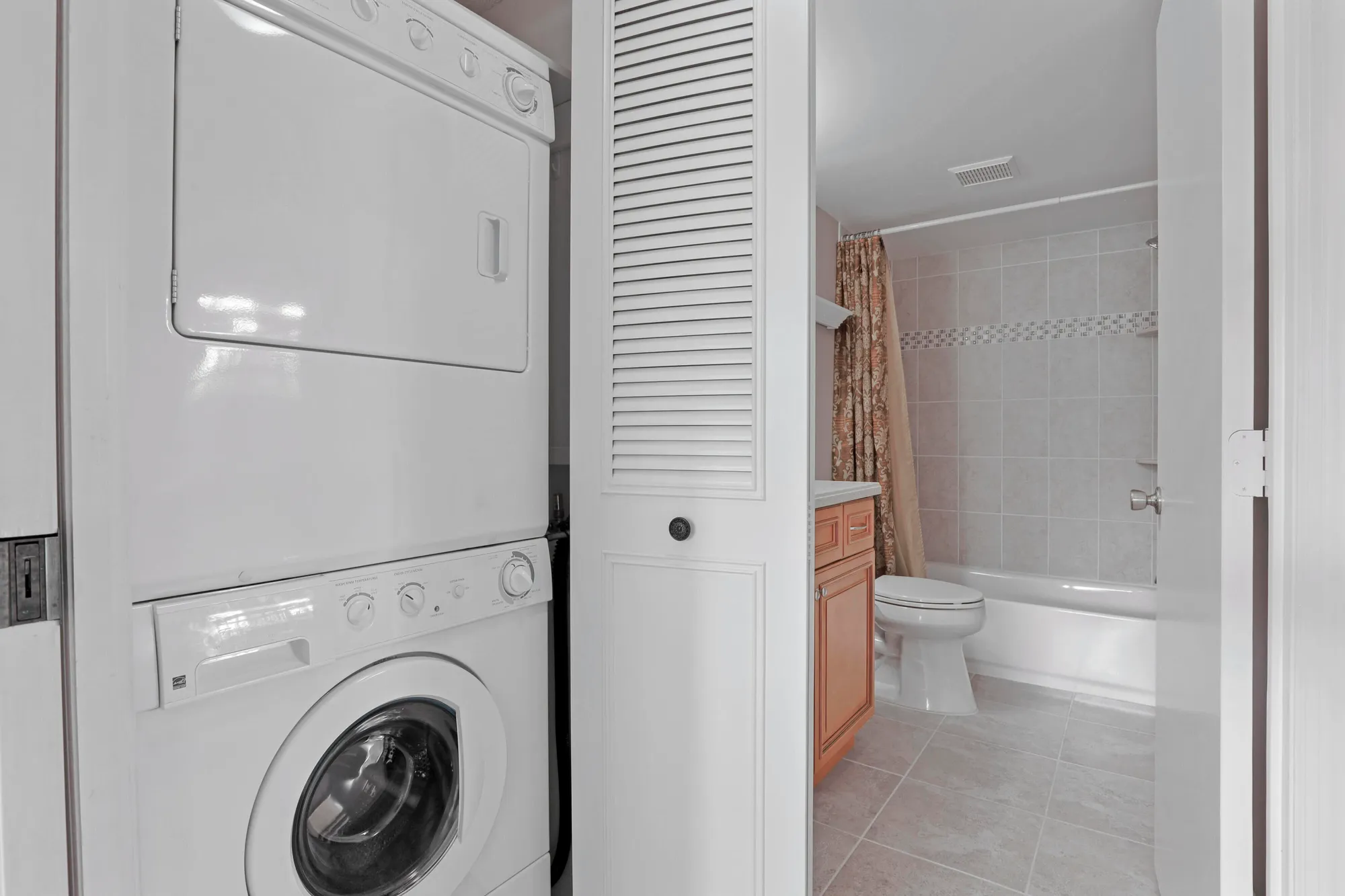 Property Slideshow image 26 of 44 | 771 sw south river dr 102, Stuart, FL, 34997