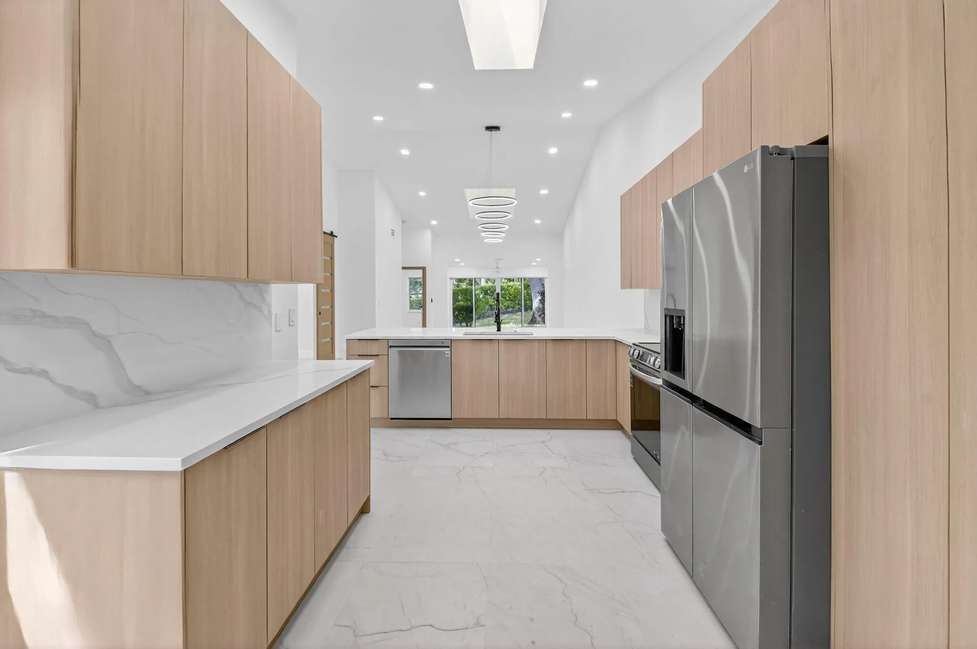 Property Slideshow image 8 of 64 | 8315 springlake dr # 8315, Boca Raton, FL, 33496