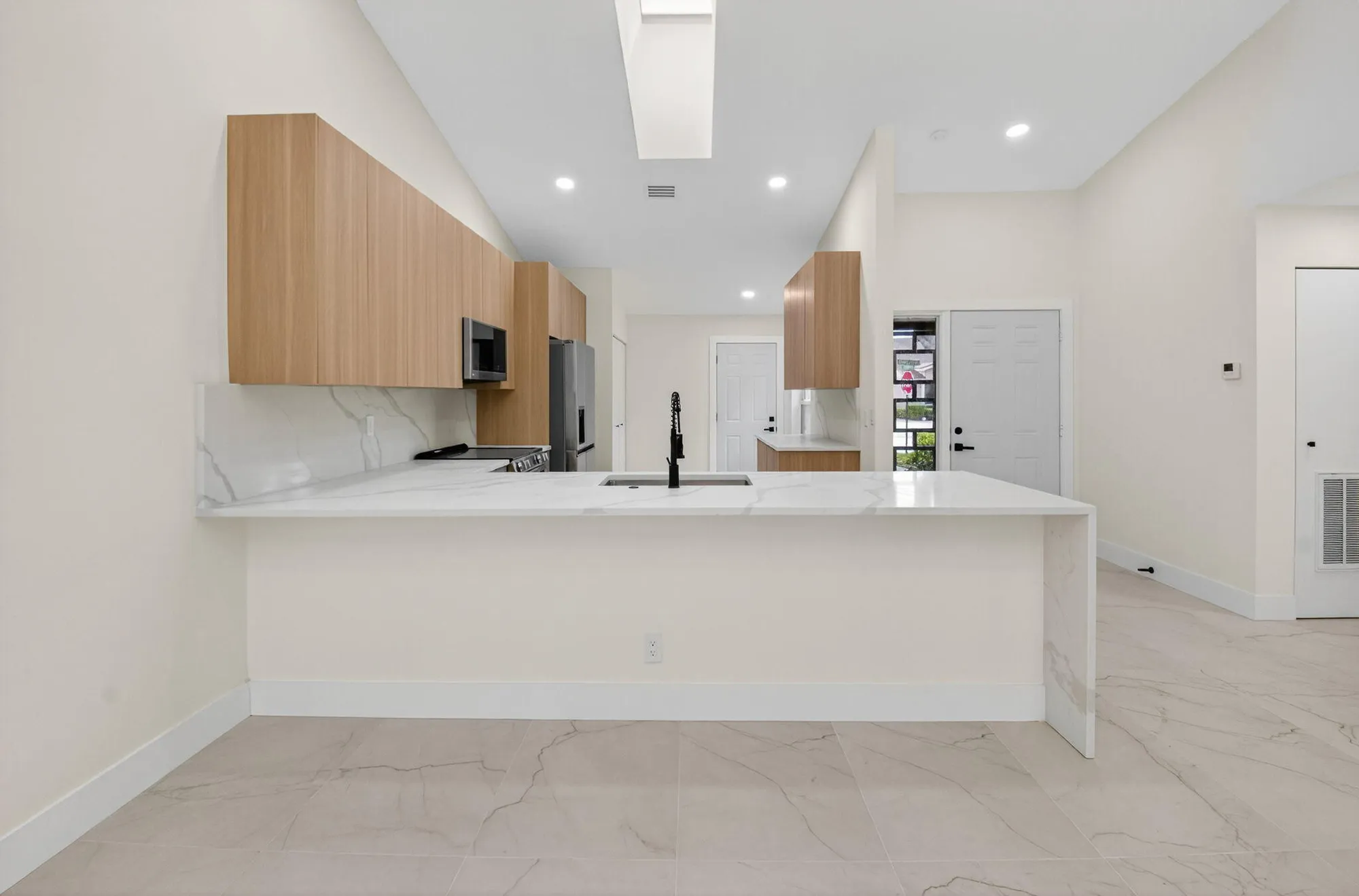 Property Slideshow image 14 of 64 | 8315 springlake dr # 8315, Boca Raton, FL, 33496