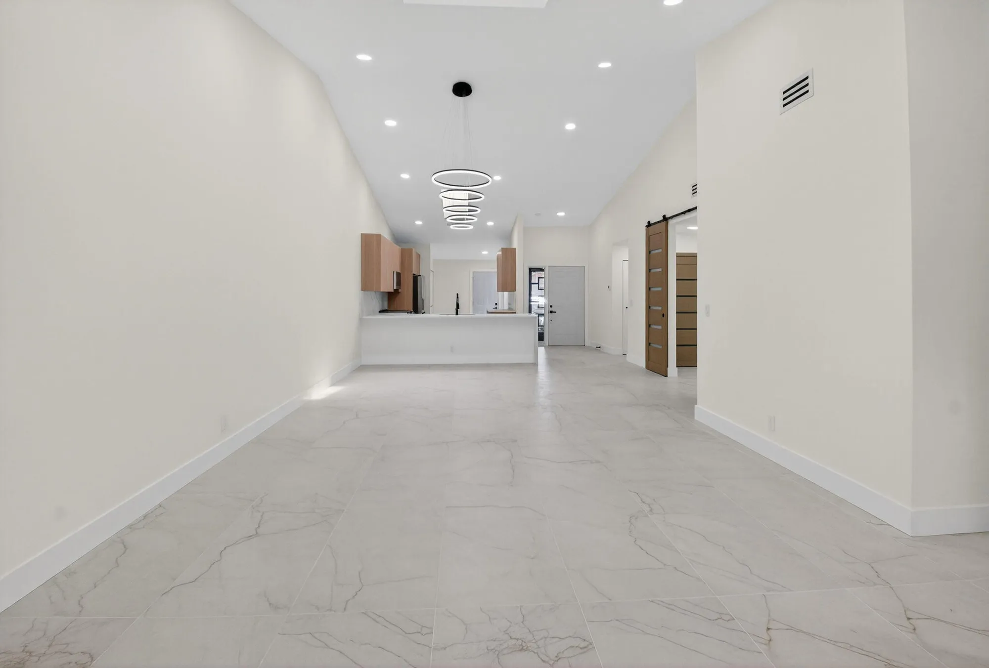 Property Slideshow image 20 of 64 | 8315 springlake dr # 8315, Boca Raton, FL, 33496