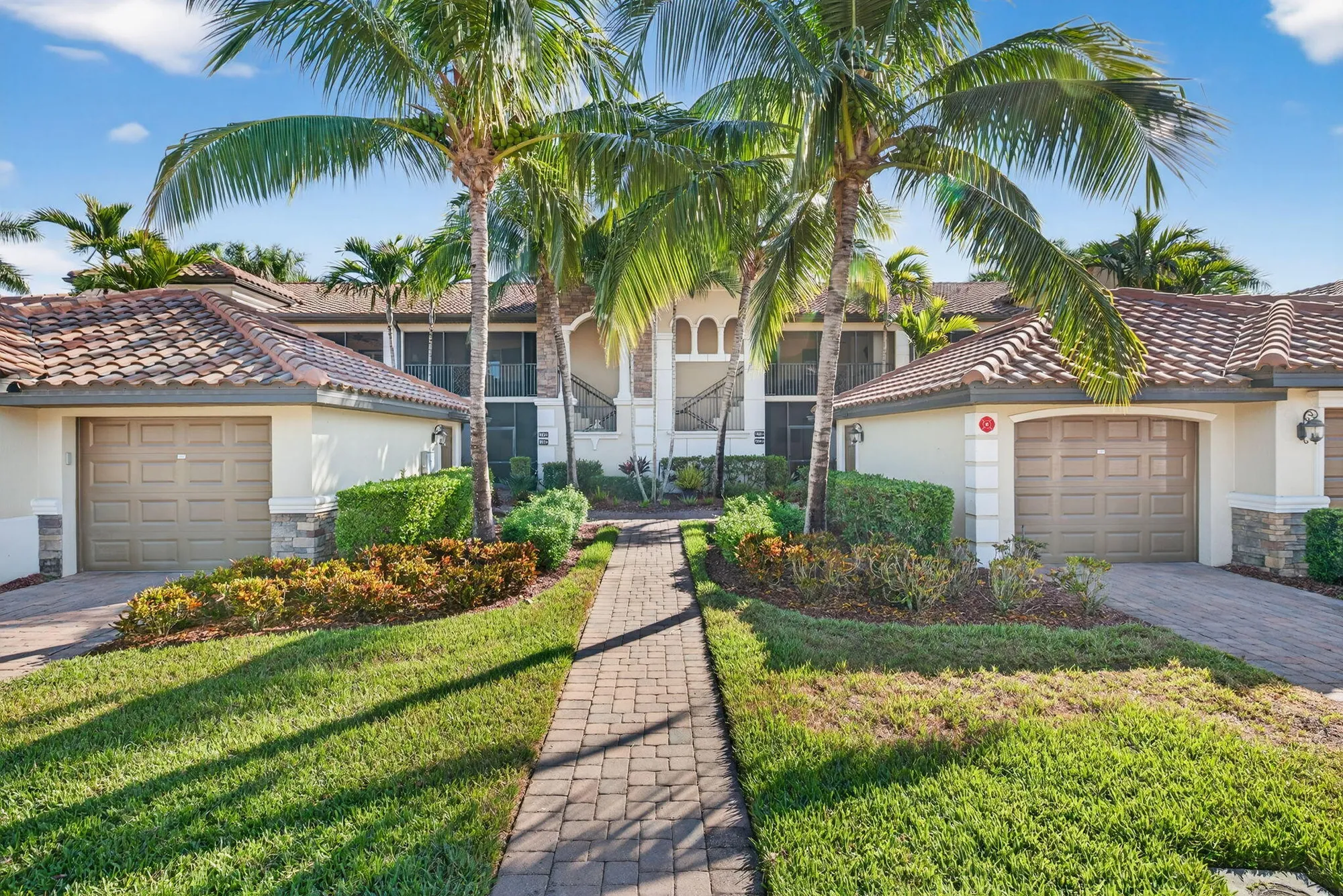 Property Slideshow image 1 of 40 | 17980 bonita national blvd 1912, Bonita Springs, FL, 34135