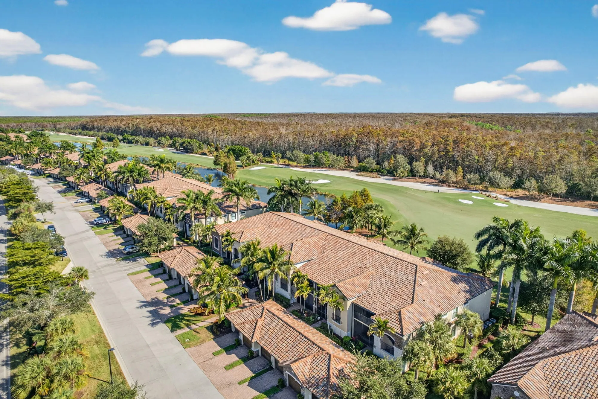 Property Slideshow image 29 of 40 | 17980 bonita national blvd 1912, Bonita Springs, FL, 34135