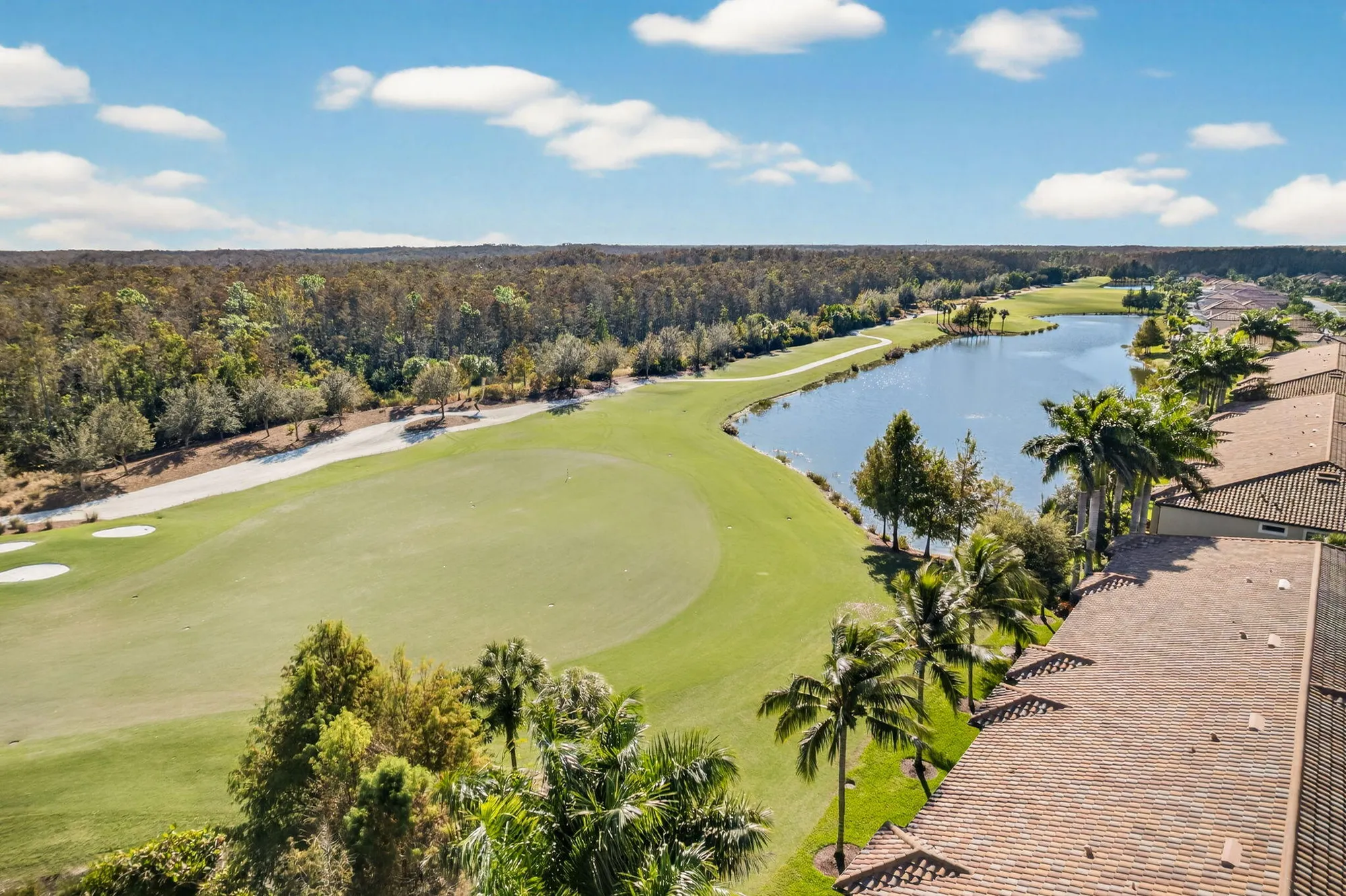 Property Slideshow image 34 of 40 | 17980 bonita national blvd 1912, Bonita Springs, FL, 34135