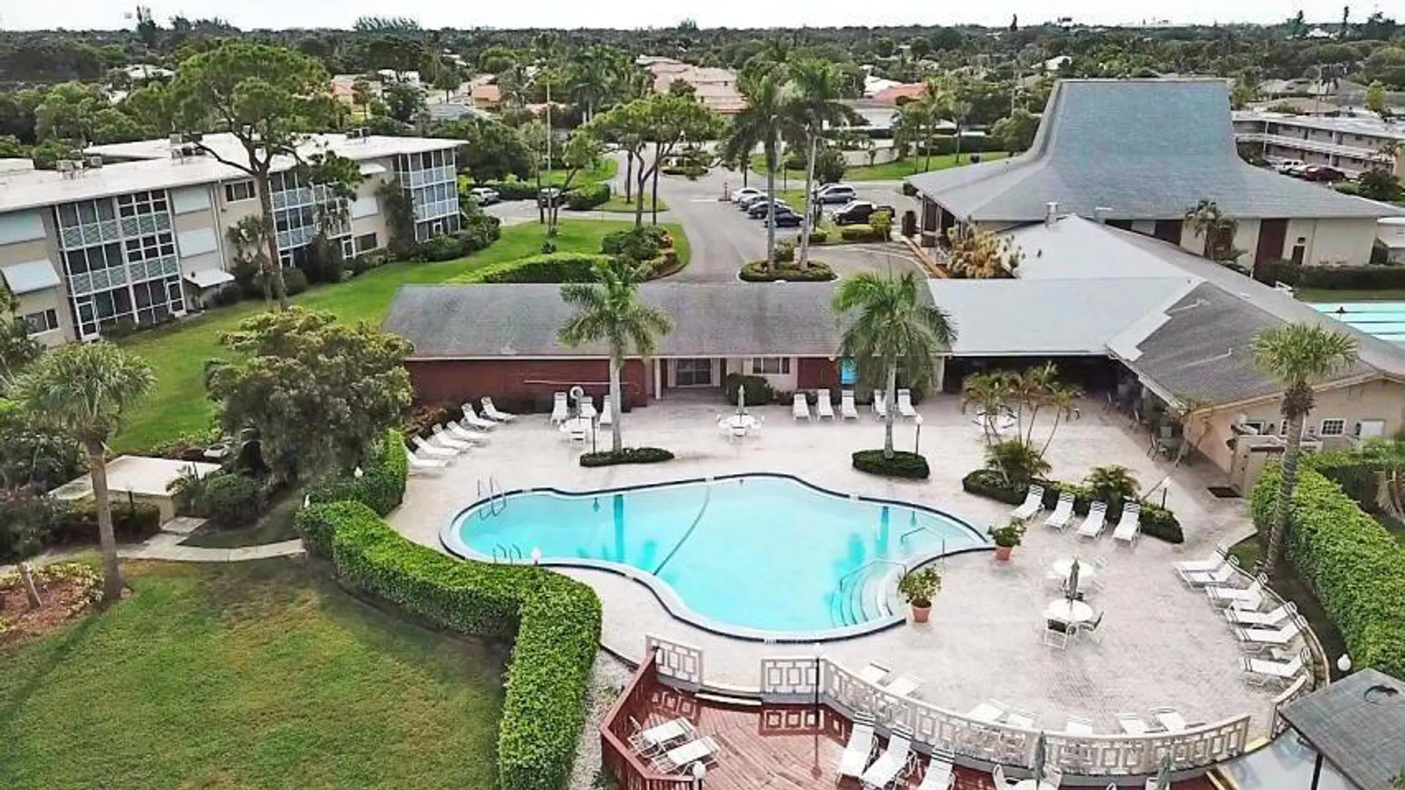 Property Slideshow image 23 of 34 | 2668 garden dr 108, Lake Worth, FL, 33461