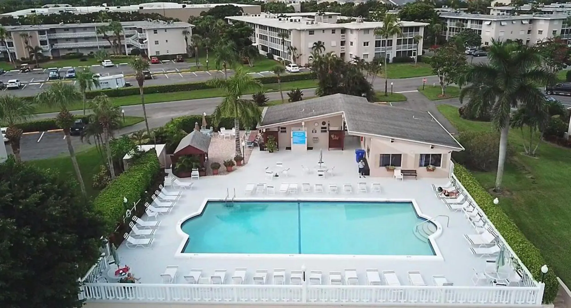 Property Slideshow image 16 of 34 | 2668 garden dr 108, Lake Worth, FL, 33461