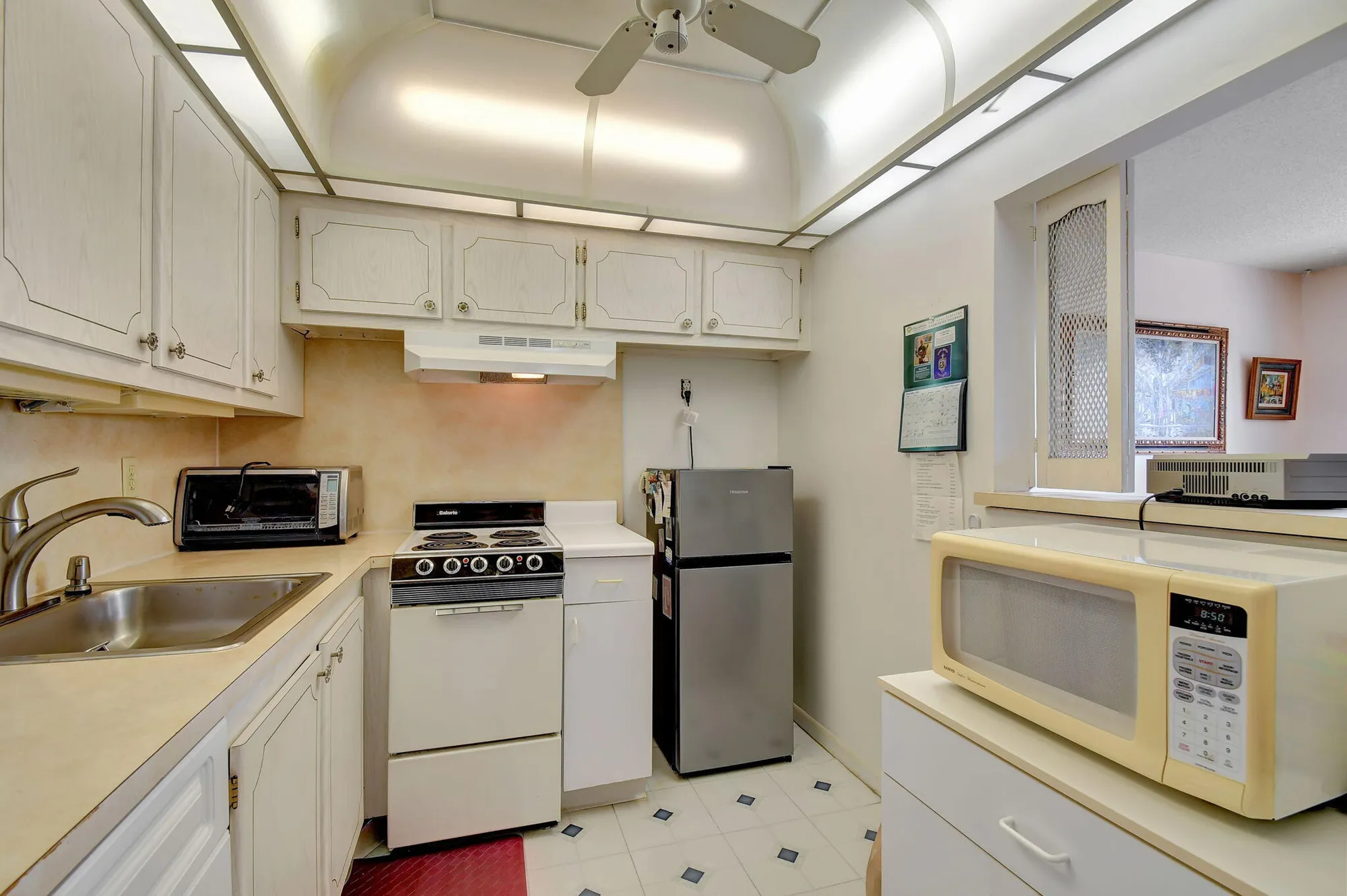 Property Slideshow image 11 of 40 | 449 dover c, West Palm Beach, FL, 33417