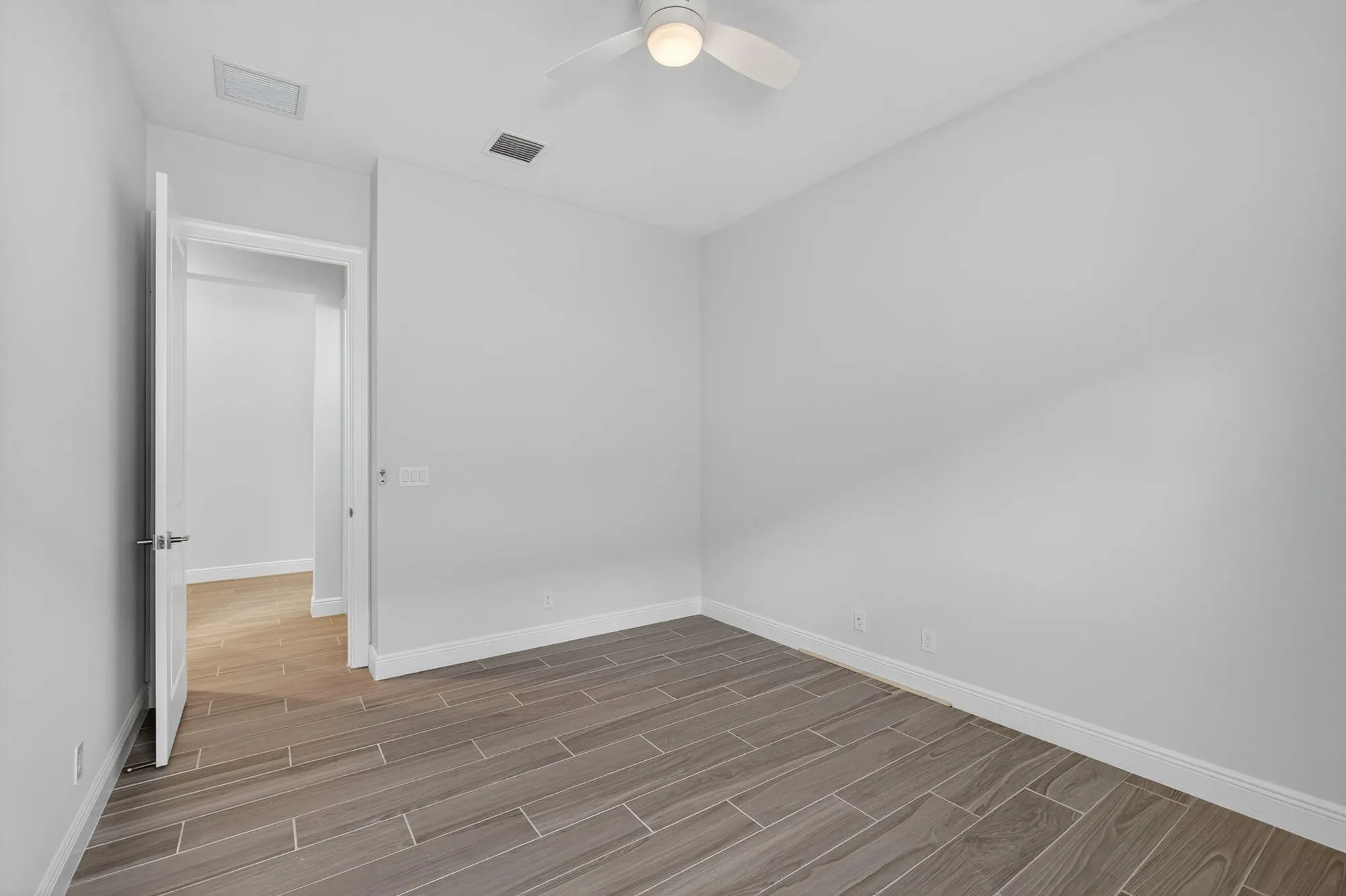 Property Slideshow image 9 of 96 | 9901 regency way, Palm Beach Gardens, FL, 33412